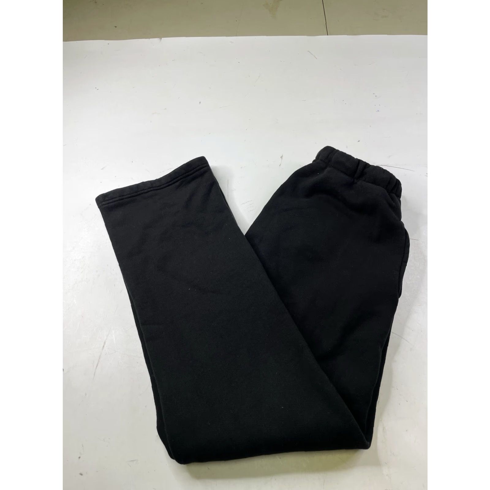Madhappy Madhappy Sweatpants Unisex Black L Large Coachella Big Heart Pants Men Women Size US 33 - 7 Thumbnail