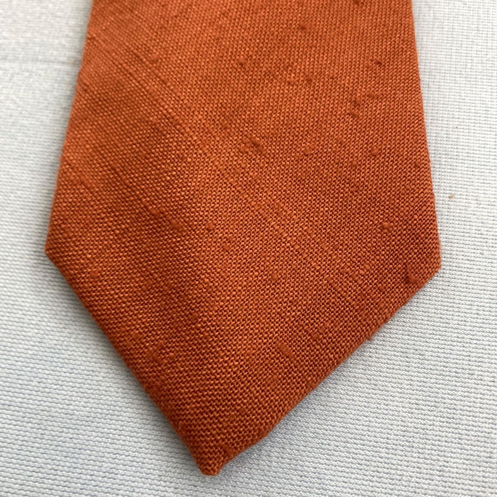 Vintage VTG Macy's Mens Store Robert Stewart Solid Rust Orange Silk NeckTie 3x57 Vintage Necktie Tie Men Size ONE SIZE - 7 Thumbnail