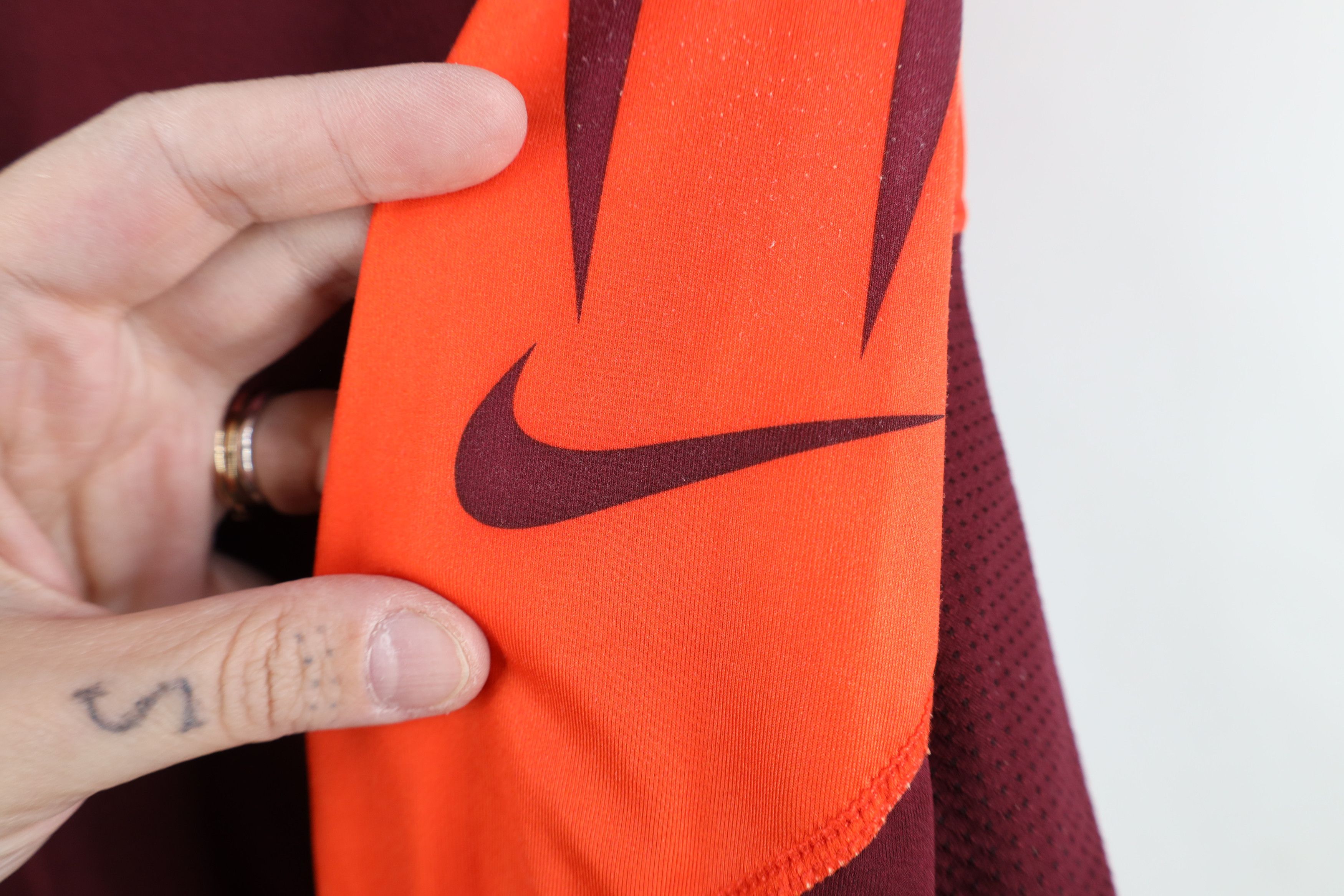 Nike Vintage Nike Pro Combat Training Long Sleeve T-Shirt Size US XXL / EU 58 / 5 - 4 Thumbnail
