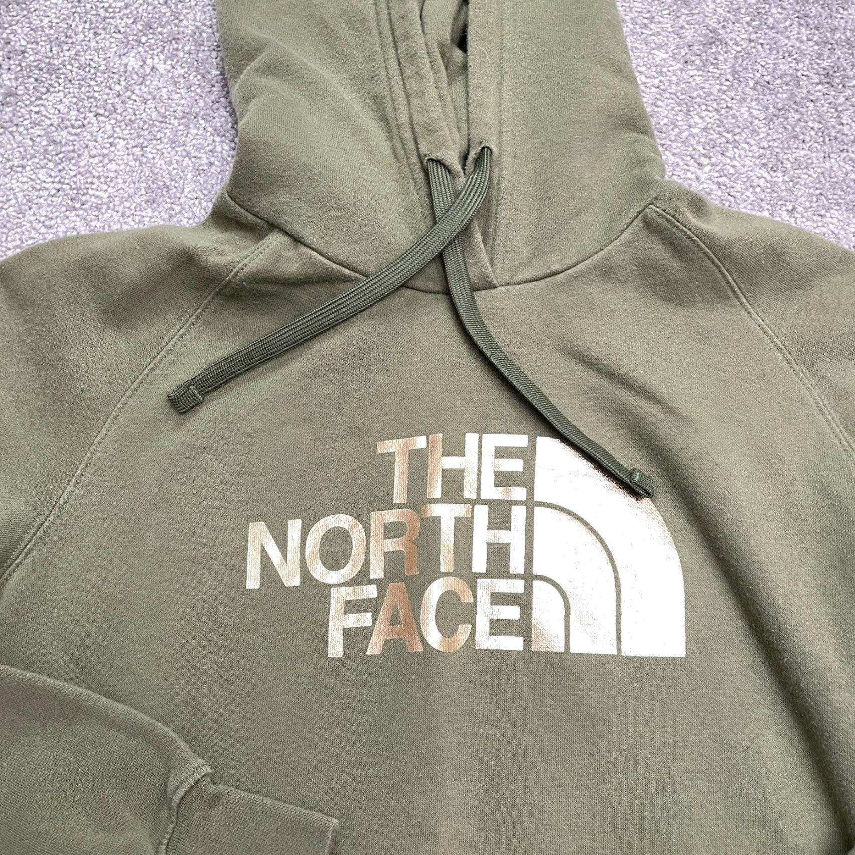 The North Face The North Face Sweatshirt Womens Green Graphic Gold Logo Pullover Fleece Casual Size XS / US 0-2 / IT 36-38 - 3 Thumbnail
