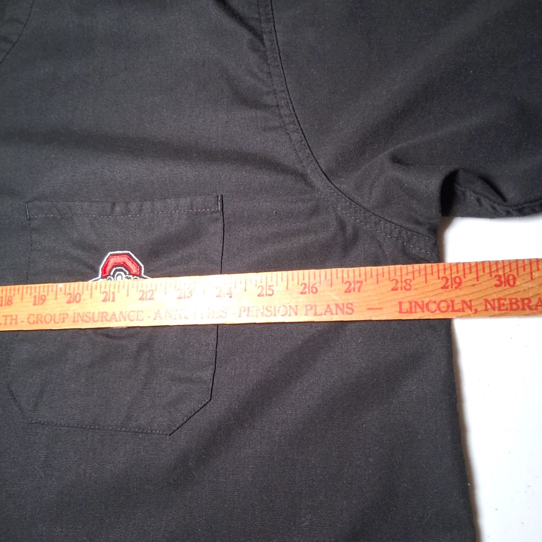 Vintage Ohio State University Scrub Top 3XL Black Short Sleeve V Neck Buckeyes Medical Size US XXL / EU 58 / 5 - 5 Thumbnail