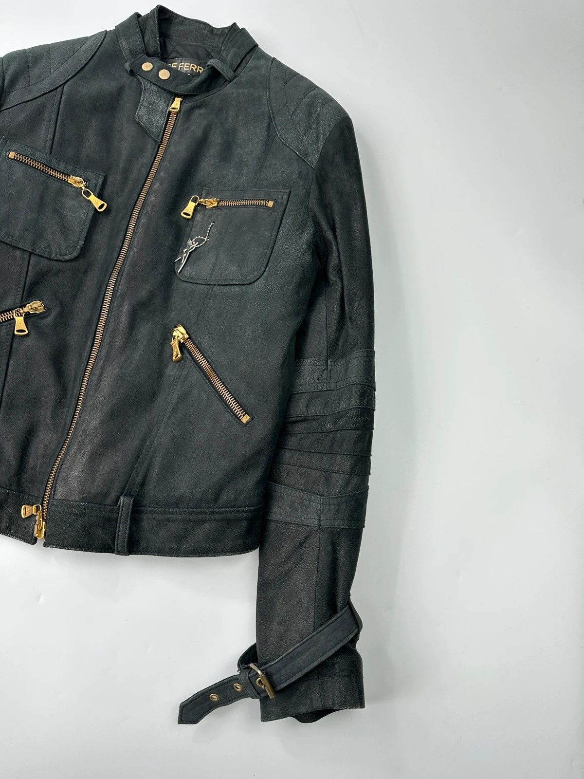 Gianfranco Ferre Gianfranco Ferre Black Leather Biker 6 Zip Padded Jacket Size US L / EU 52-54 / 3 - 4 Thumbnail