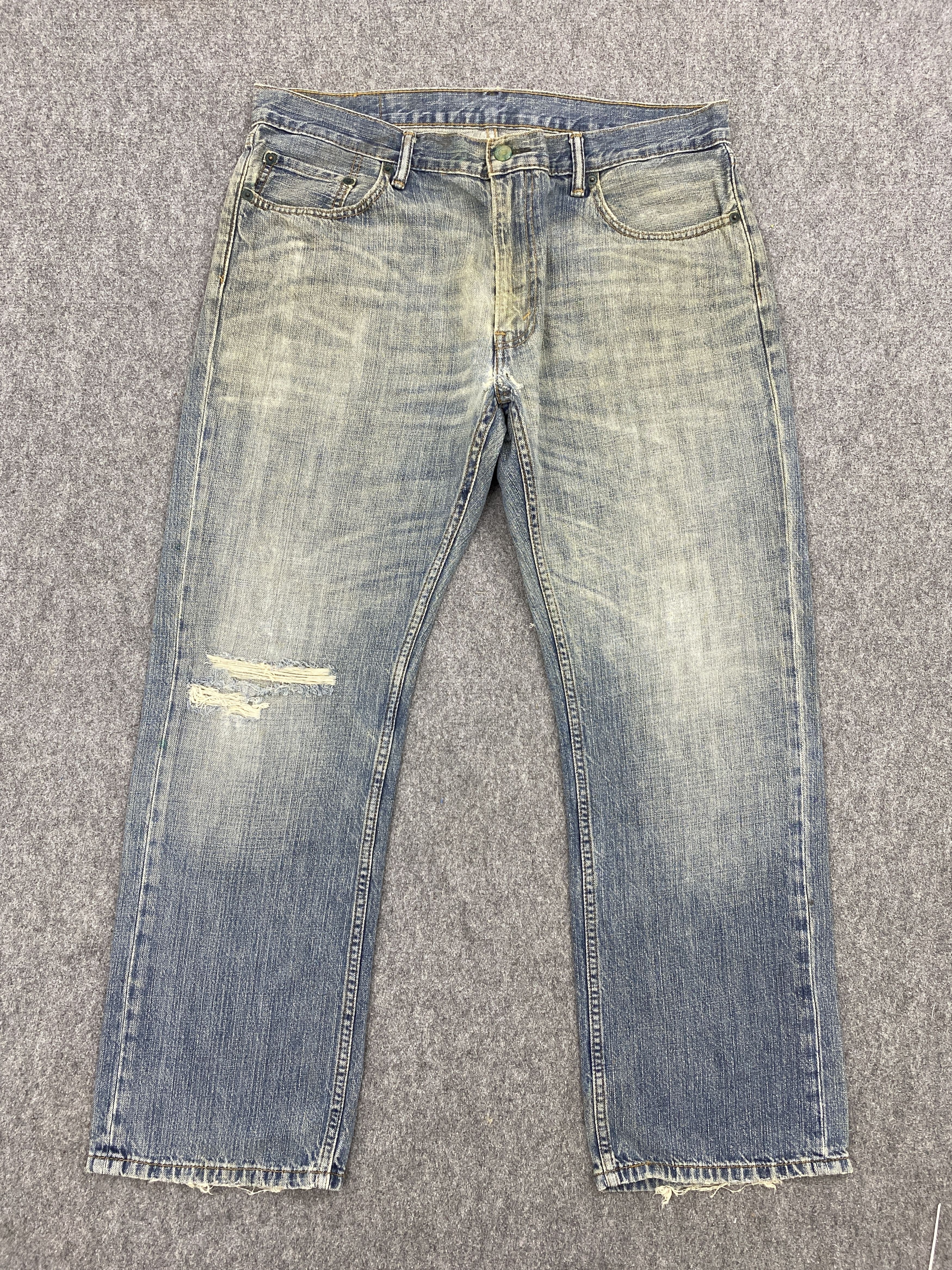 Levi's Faded Blue Vintage Levi's 559 Jeans DP2644 Size US 35 - 1 Thumbnail
