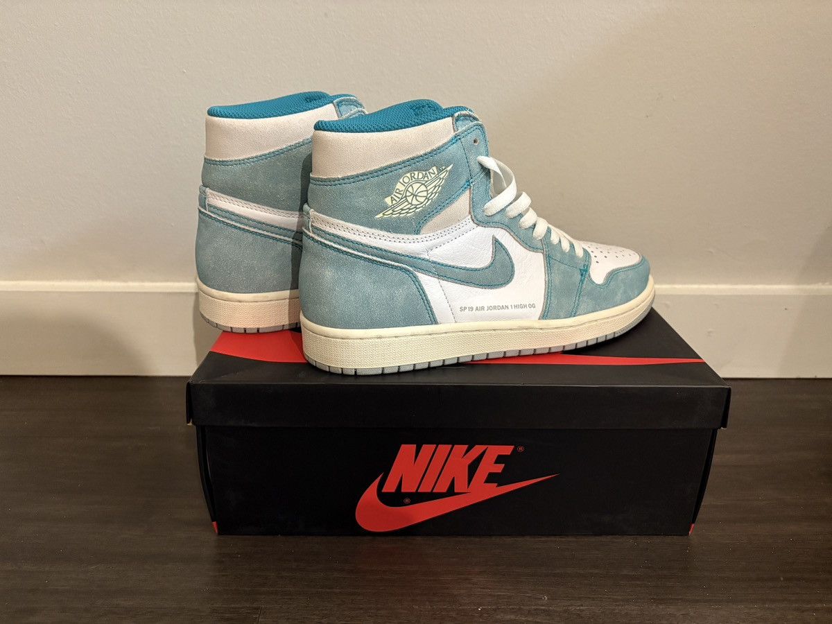 Nike Jordan 1 Retro High Turbo Green Size US 9 / EU 42 - 4 Thumbnail