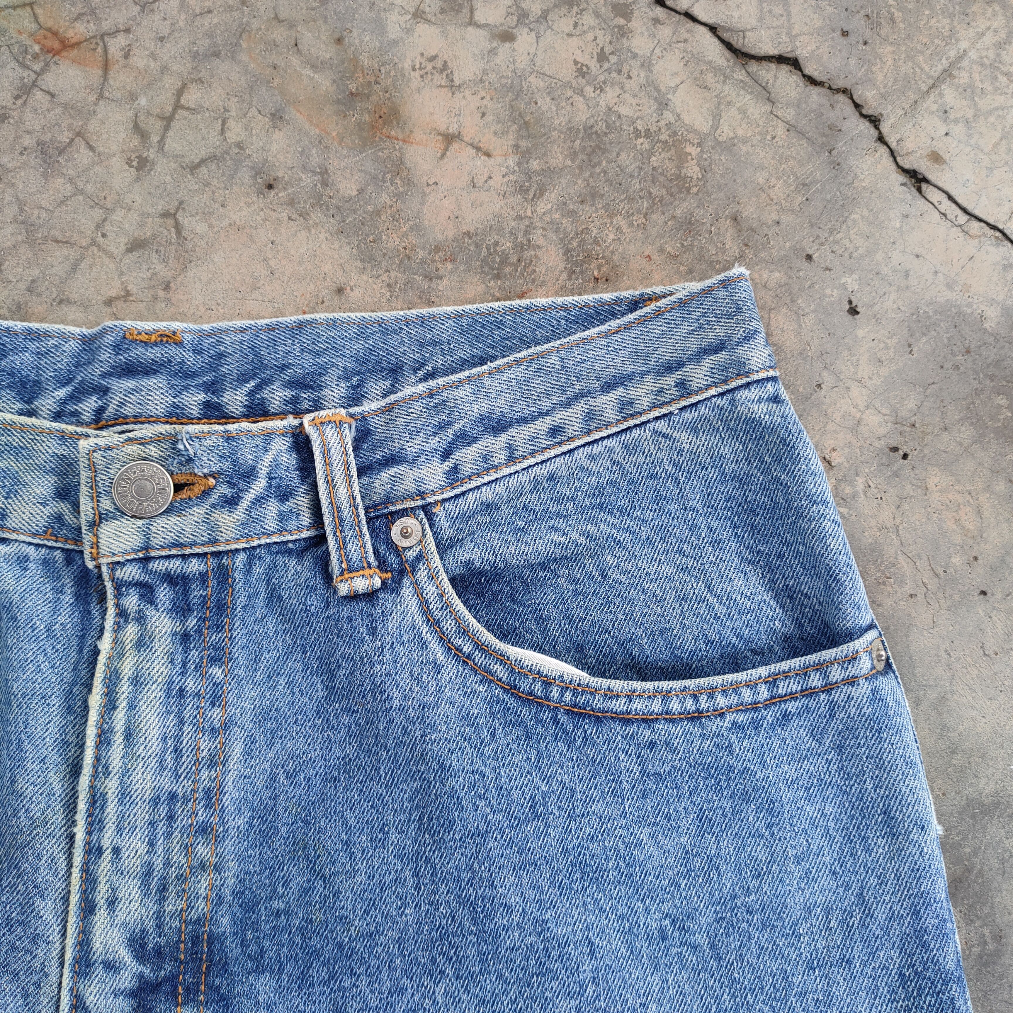 Edwin VINTAGE EDWIN MADE IN USA FADED JEANS DENIM PANTS Size US 32 / EU 48 - 9 Thumbnail
