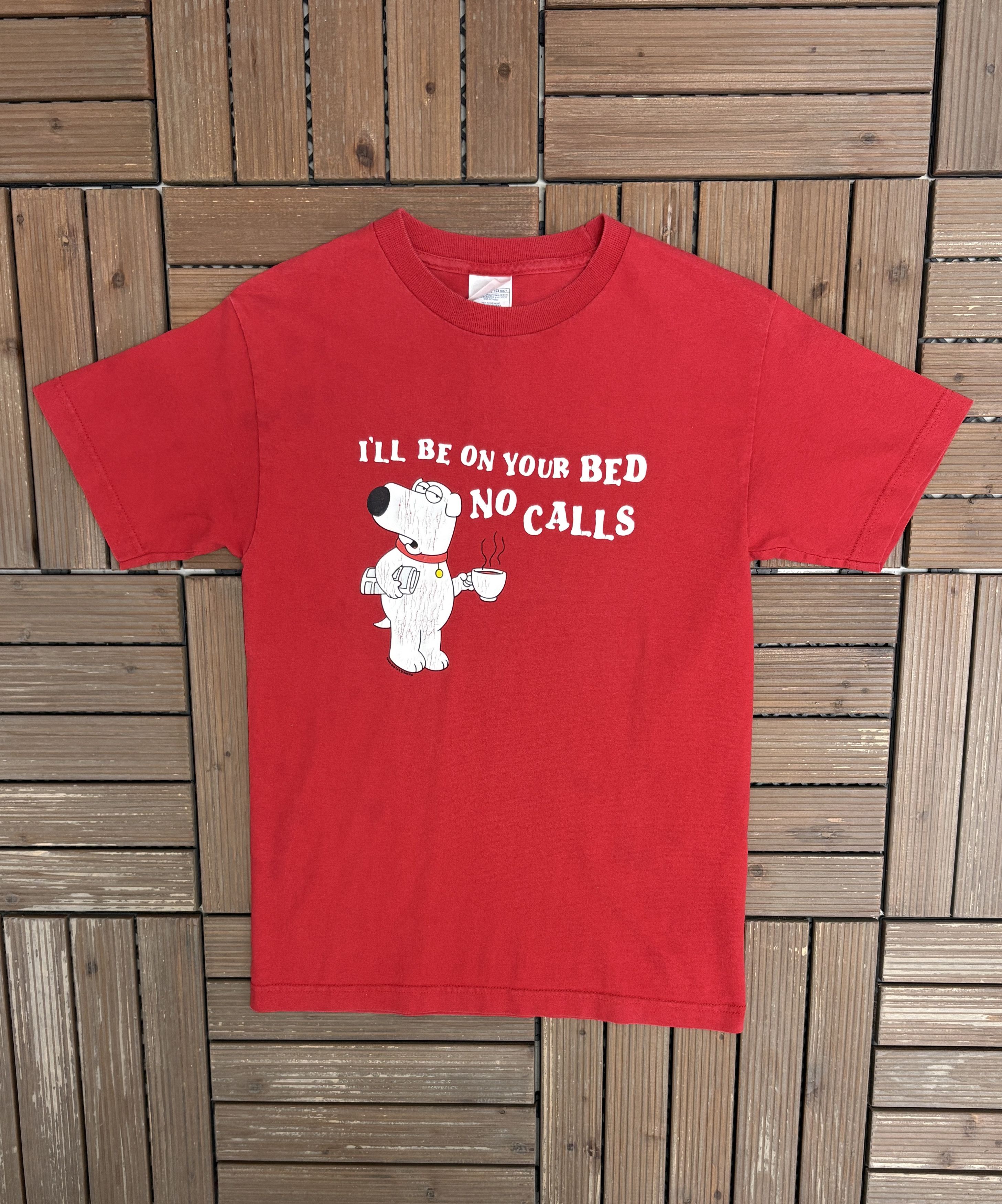 Vintage Family Guy I'll Be On Your Bed No Calls Vintage Red Tee Size US S / EU 44-46 / 1 - 1 Thumbnail