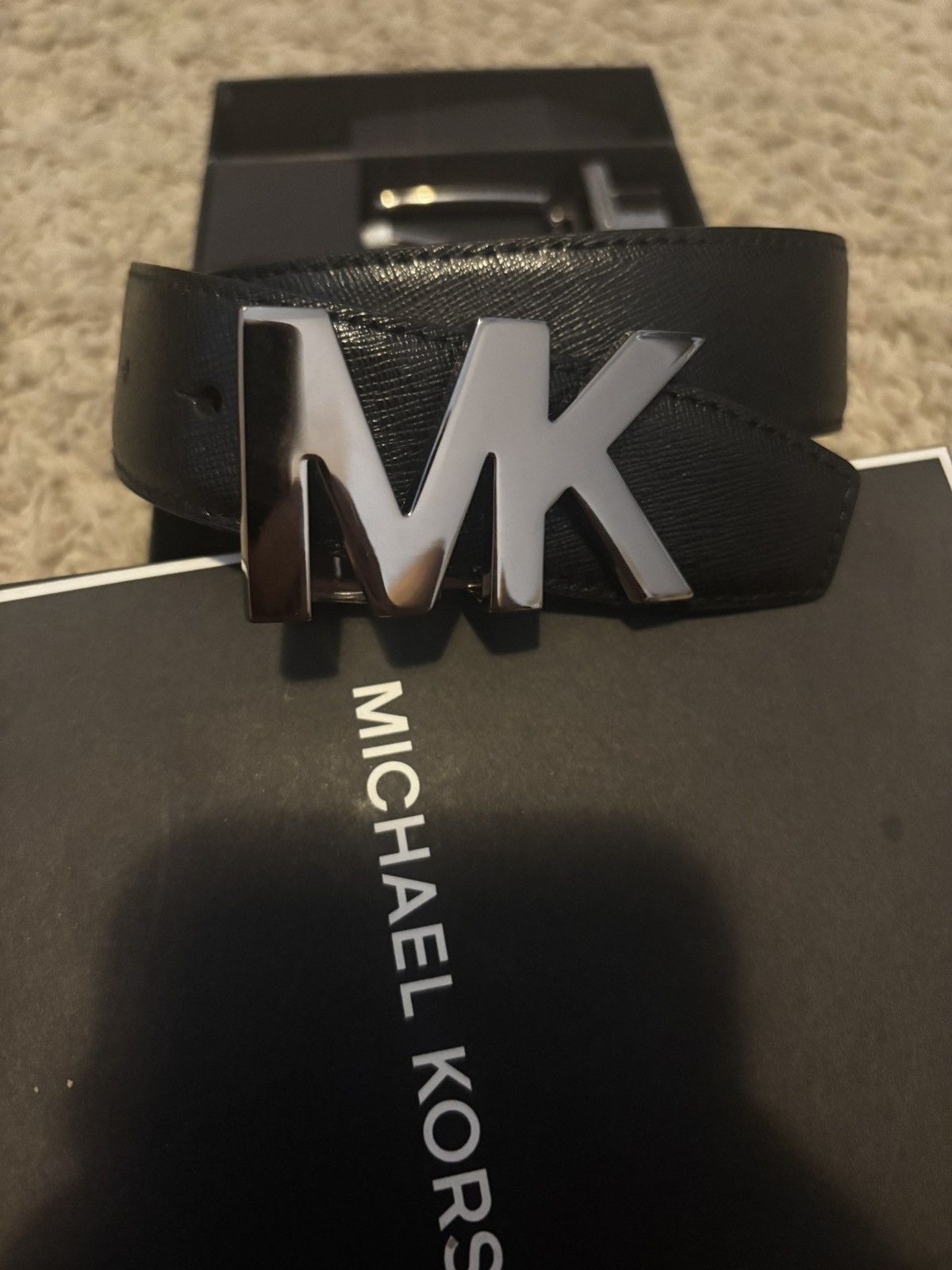 Michael Kors Michael Kors Belt Size 28 - 2 Thumbnail