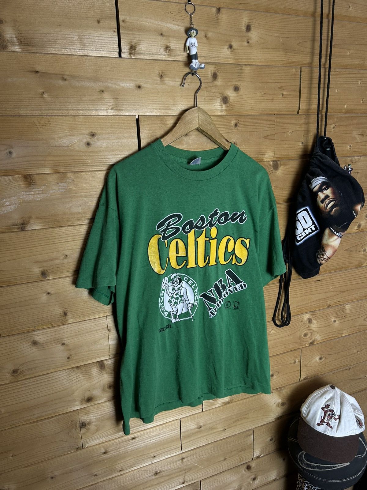 NBA Vintage 1991 Boston Celtics single stitch t shirt Size US XL / EU 56 / 4 - 1 Thumbnail