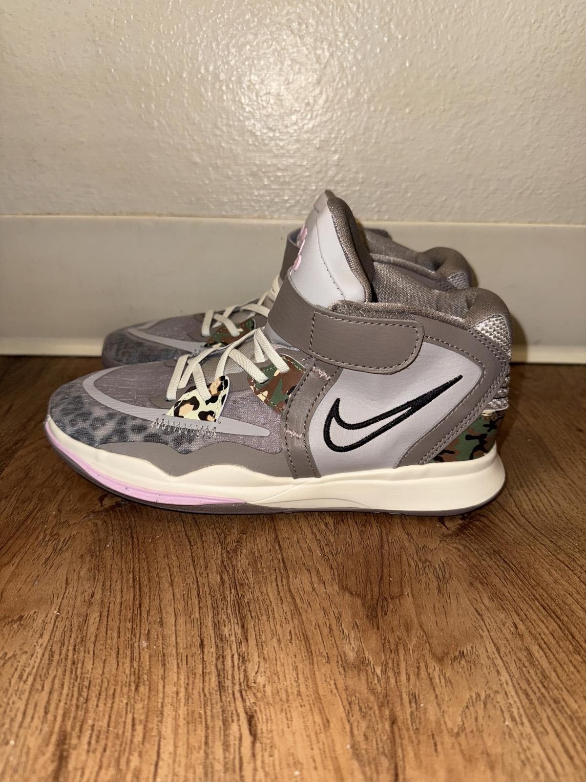 Nike Nike Kyrie Infinity Leopard Camo (PS) Size US 5 / EU 37 - 5 Thumbnail