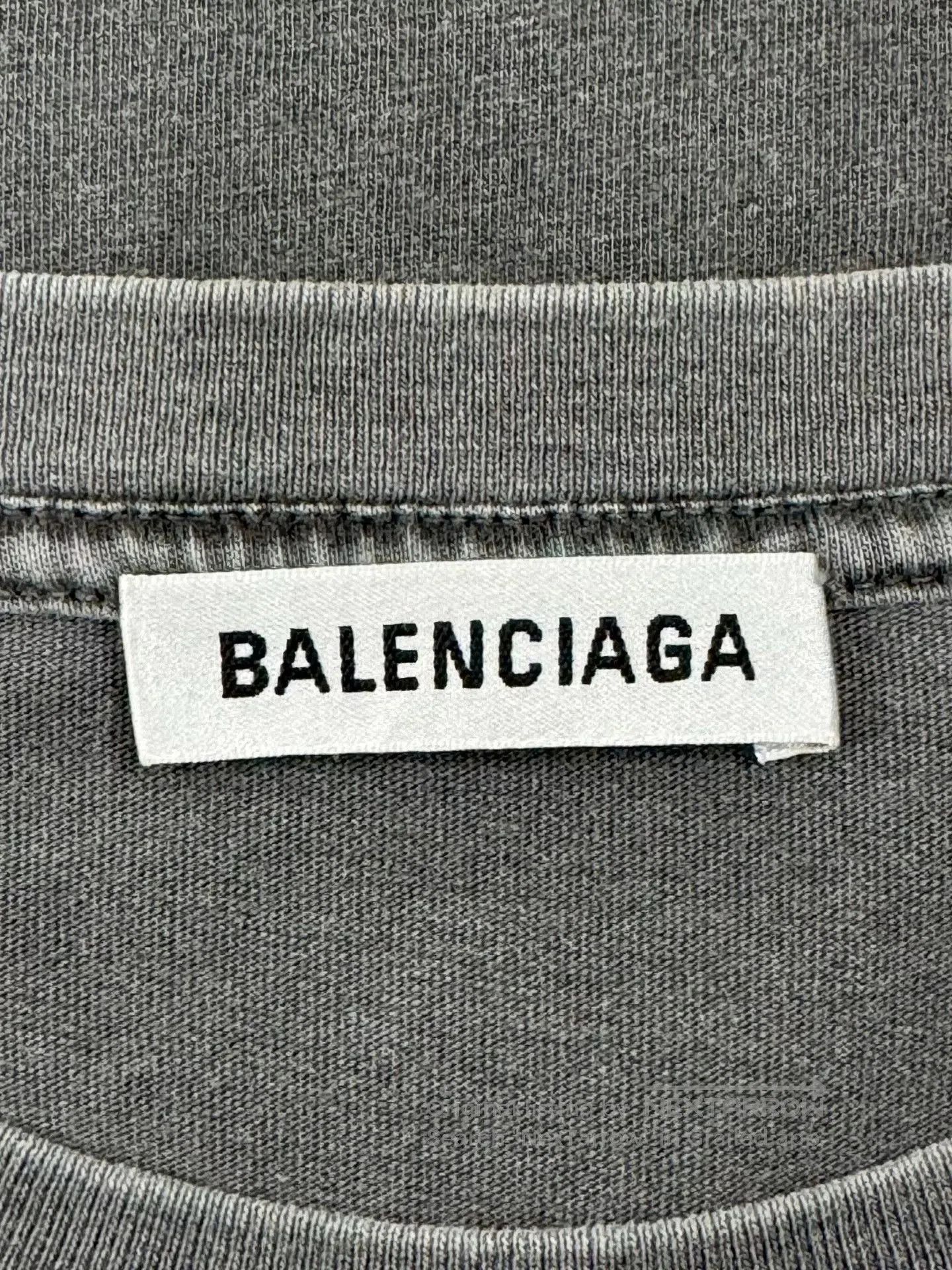 Balenciaga Balenciaga Small Logo Wash Tee Size M. Size US M / EU 48-50 / 2 - 7 Thumbnail
