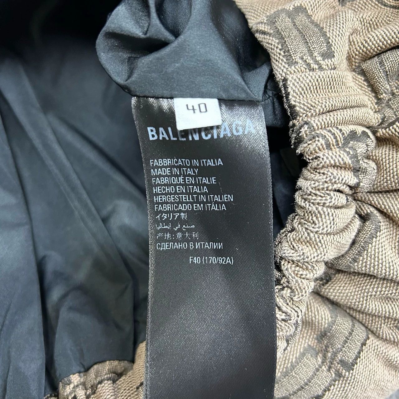Balenciaga balenciaga new bomber jacket with double B logo Size US M / EU 48-50 / 2 - 3 Thumbnail