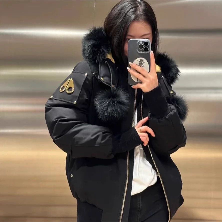 Moose Knuckles Moose Knuckles Black Gold Fur Hooded Down Jacket Size M / US 6-8 / IT 42-44 - 1 Thumbnail