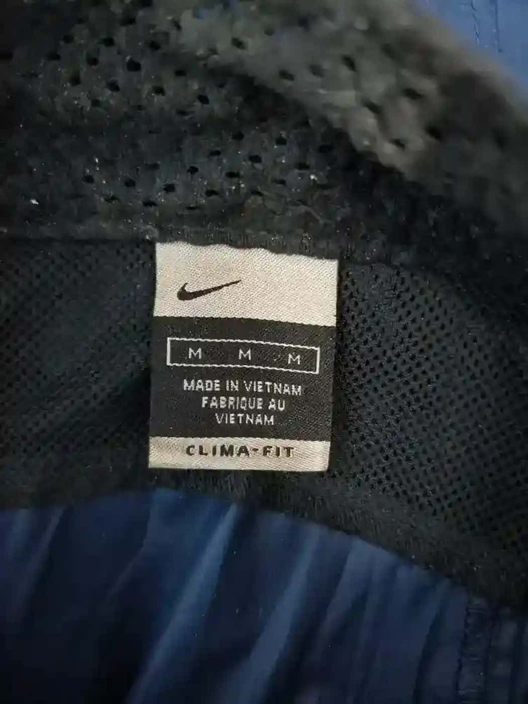 Nike Vintage Nike Vest Size US M / EU 48-50 / 2 - 4 Thumbnail