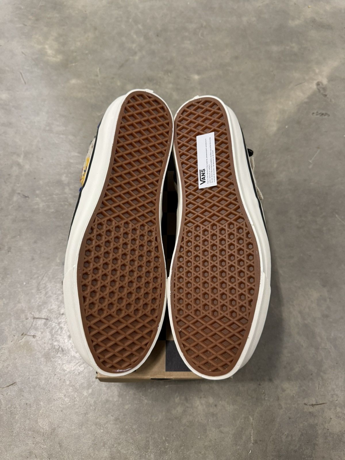 Vans Vans Authentic Premium Needlework White Red Blue Size 12 Size US 12 / EU 45 - 6 Thumbnail