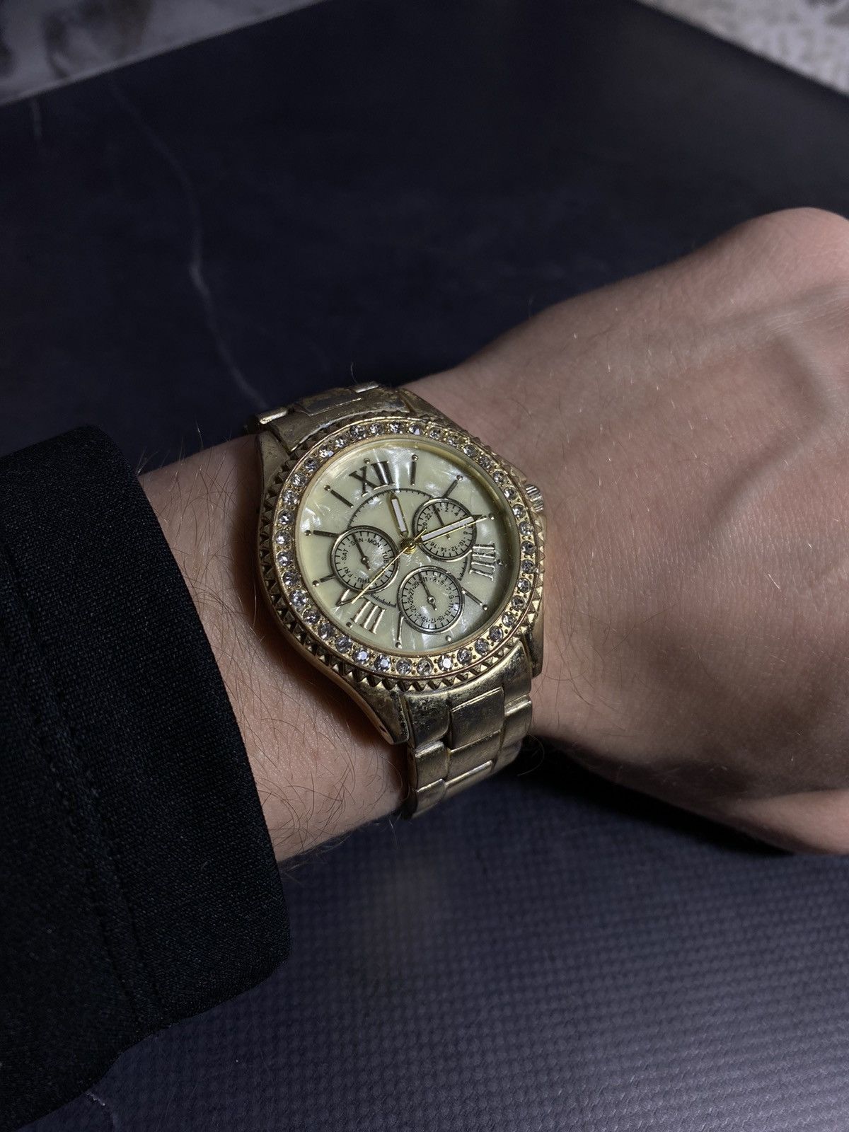 Vintage Gold-Tone Crystal Accent Watch japanese brand Size ONE SIZE - 2 Thumbnail
