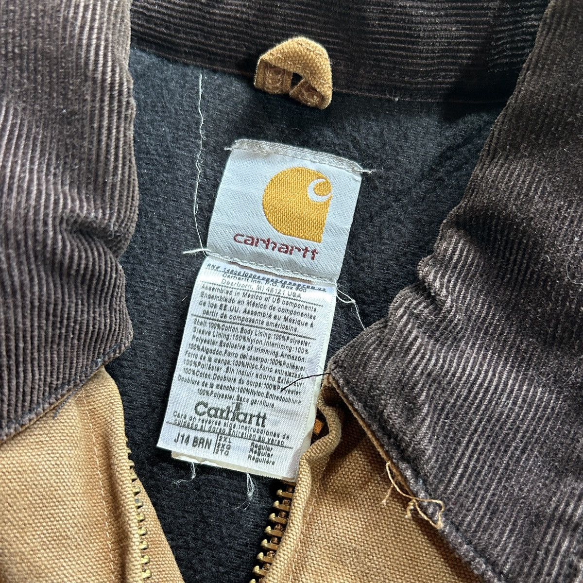 Carhartt Vtg Carhartt J14 BRN Santa Fe Quilt Lined Brown Zip Jacket Size US XXL / EU 58 / 5 - 2 Thumbnail