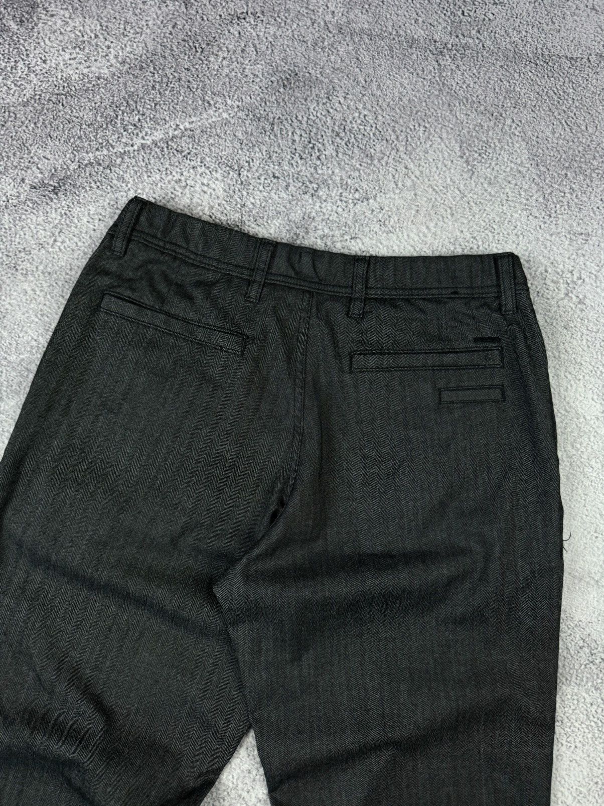 Hugo Boss HUGO BOSS Dark Grey Striped Lightweight Casual Cropped Pants Size US 31 - 5 Thumbnail