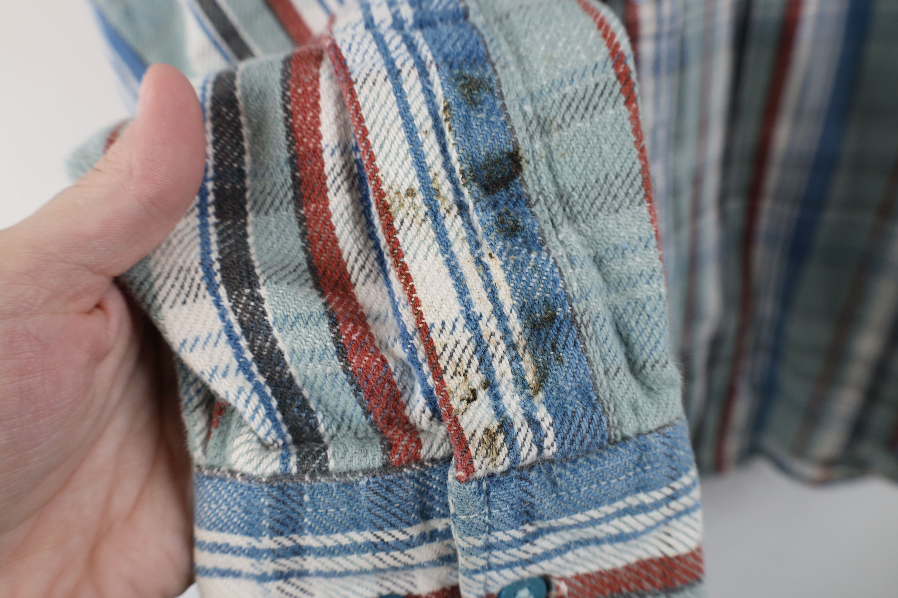 Vintage Vintage 90s Streetwear Heavyweight Flannel Button Shirt Size US M / EU 48-50 / 2 - 5 Thumbnail
