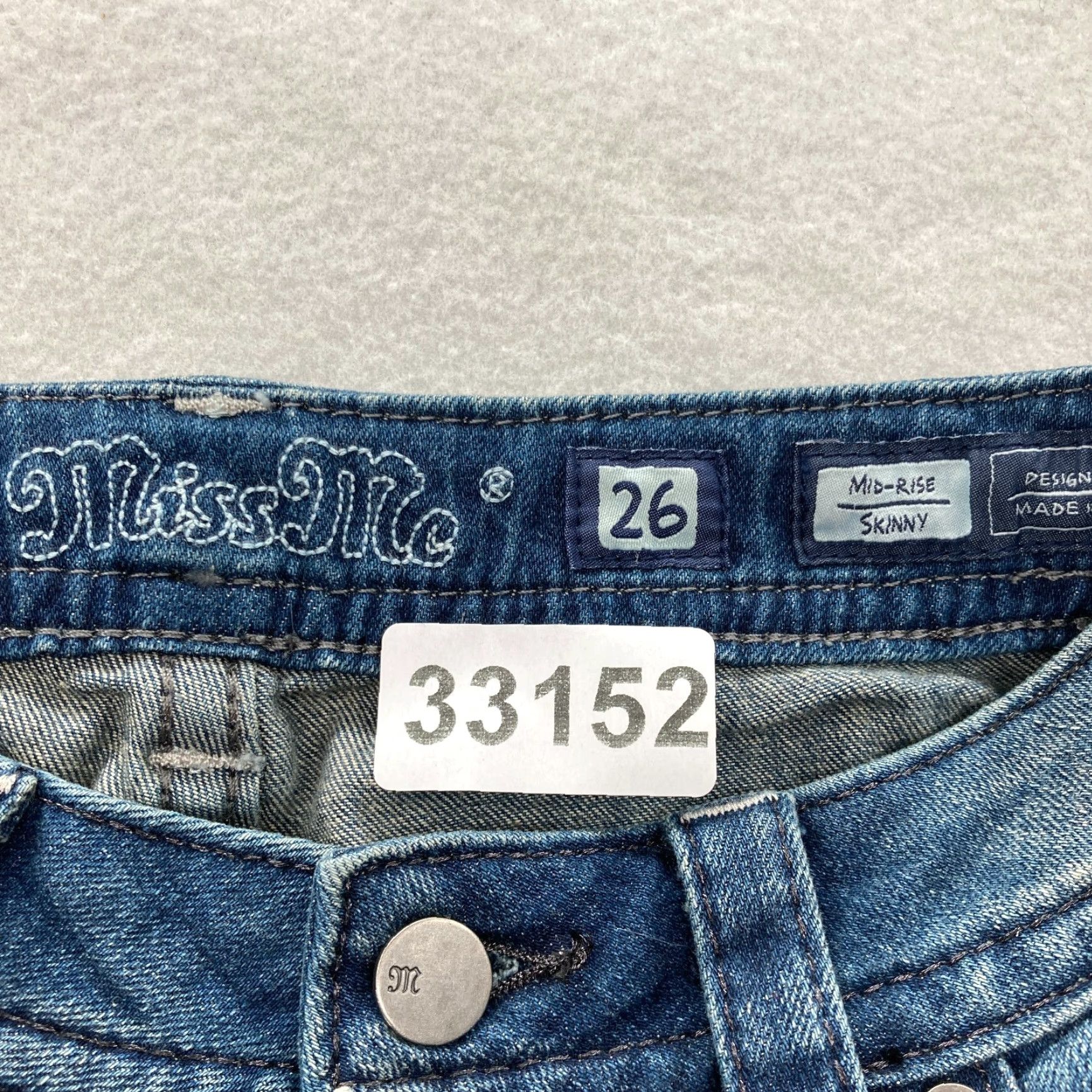 Miss Me Miss Me Skinny Jeans Women's 26 Blue Stretch Denim Paint Splatter Distressed NWT Jeans Size 26" / US 2 / IT 38 - 6 Thumbnail