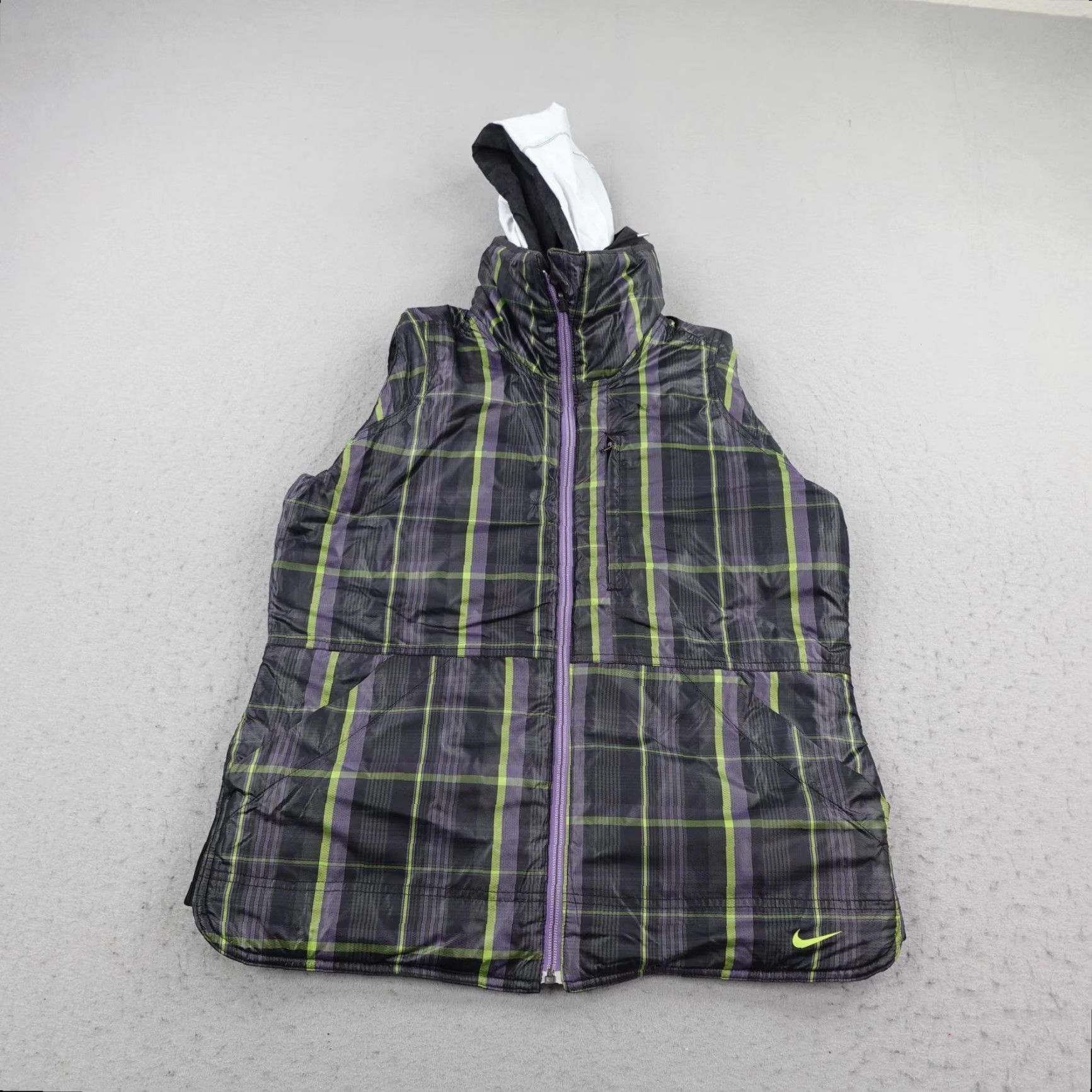 Nike Nike Golf Vest Womens L Gray Plaid Reversible Hooded Puffer Insulated Zipper Pocket Quilted Mid-Length Size L Daywear Sports Outdoor Size L / US 10 / IT 46 - 7 Thumbnail