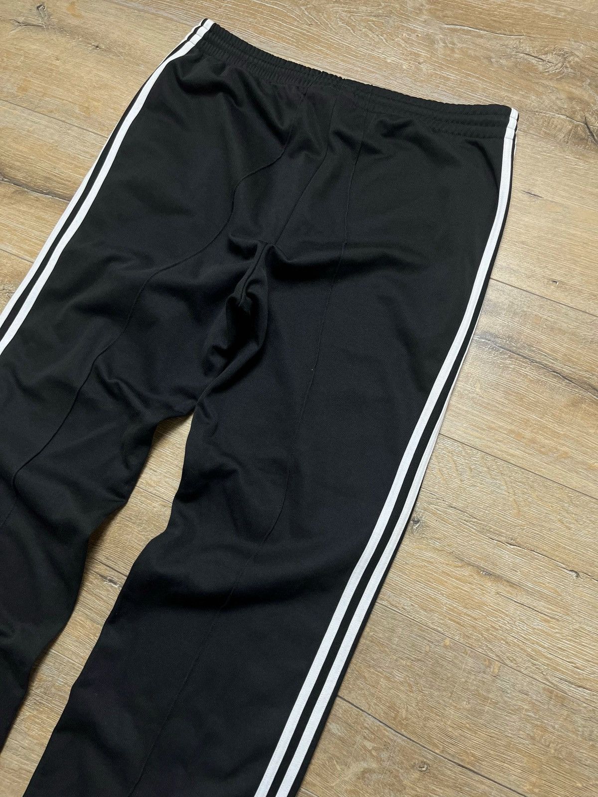 Adidas ADIDAS STYLE BAGGY TRACK PANTS HYPE SWEATPANTS Size US 36 / EU 52 - 14 Thumbnail