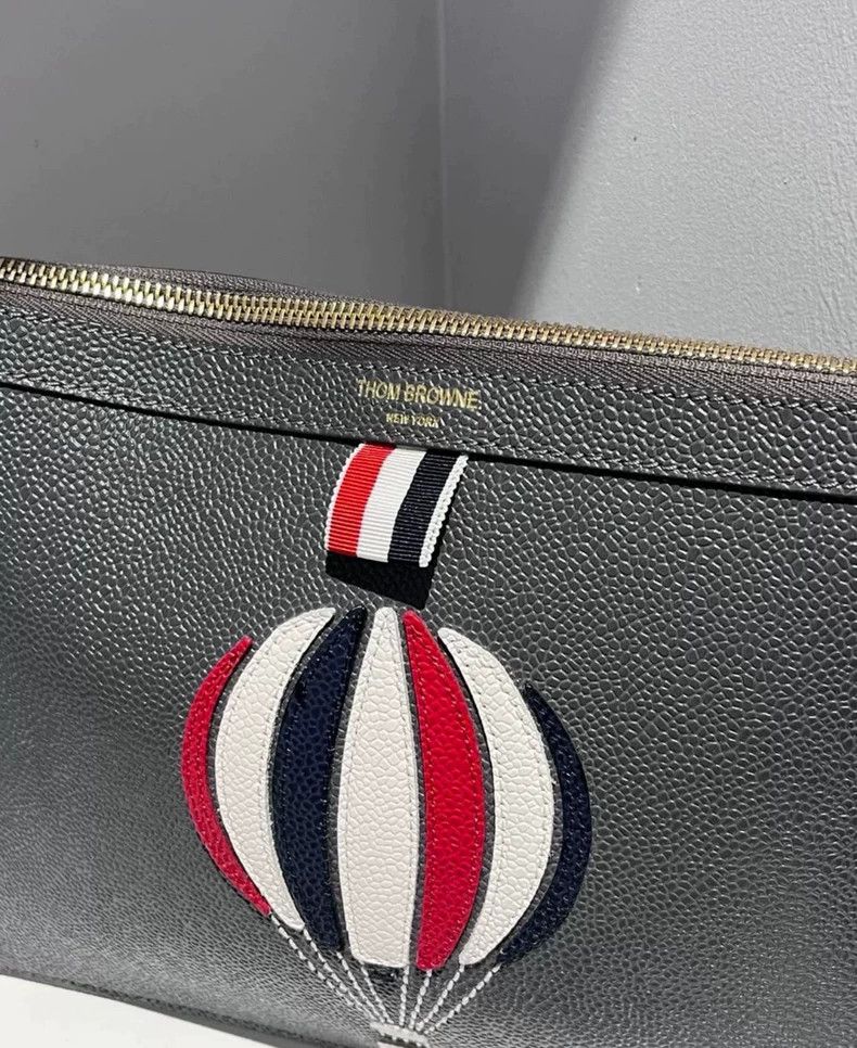 Thom Browne Thom Browne Size OSHand bag + hot air balloon hand bag 2501 Size ONE SIZE - 2 Thumbnail