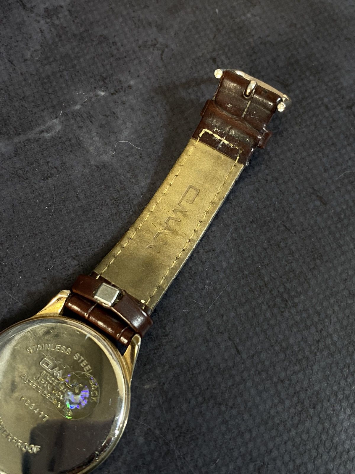 Japanese Brand × Vintage Omax Classic Leather Strap Watch Japanese Brand Size ONE SIZE - 9 Thumbnail