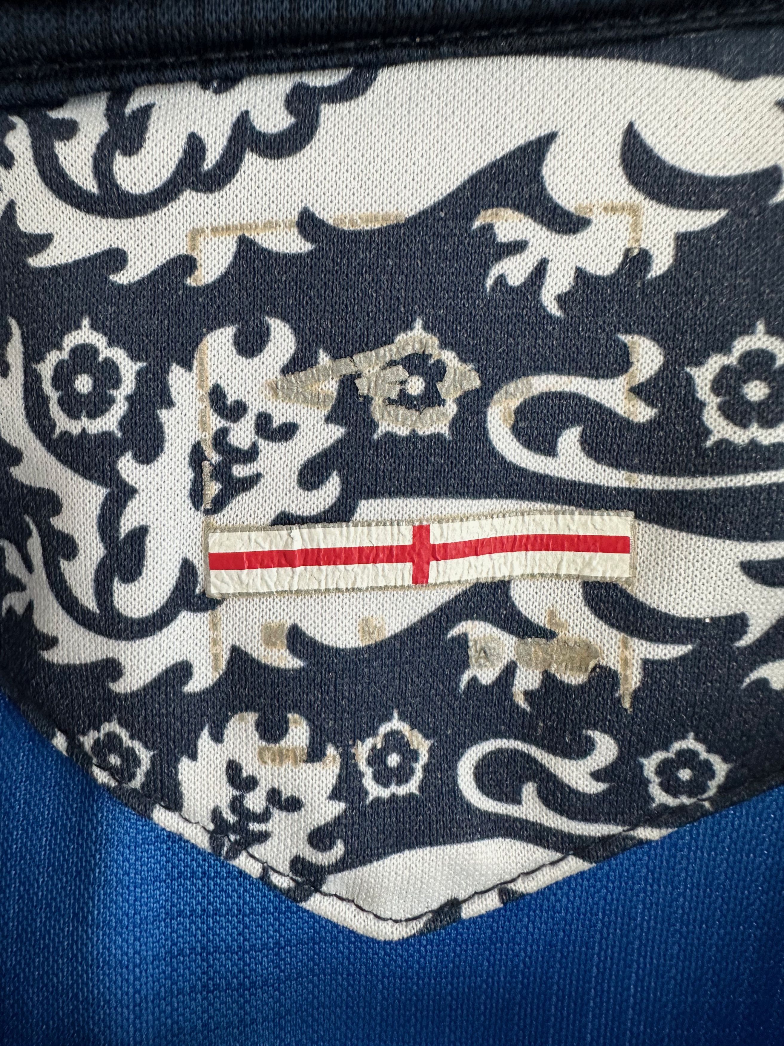 Umbro 2005 Umbro England soccer national team blue Size US M / EU 48-50 / 2 - 6 Thumbnail