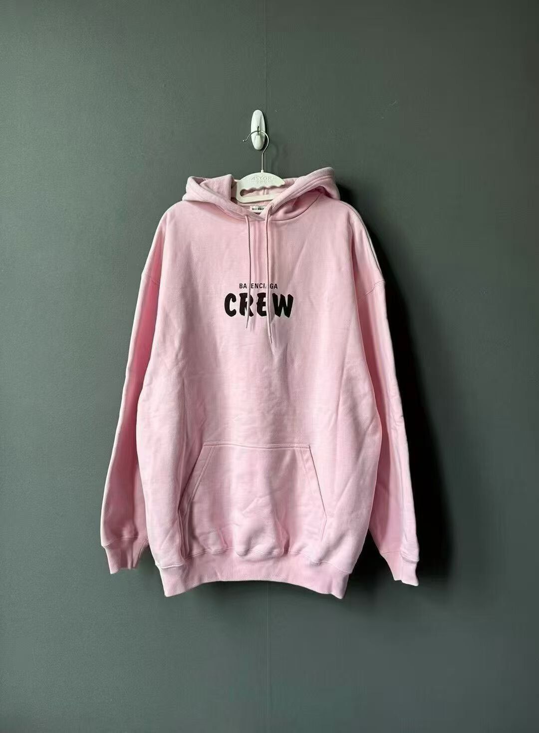 Balenciaga Balenciaga Pink Crew Neck Hoodie Size XS / US 0-2 / IT 36-38 - 1 Thumbnail