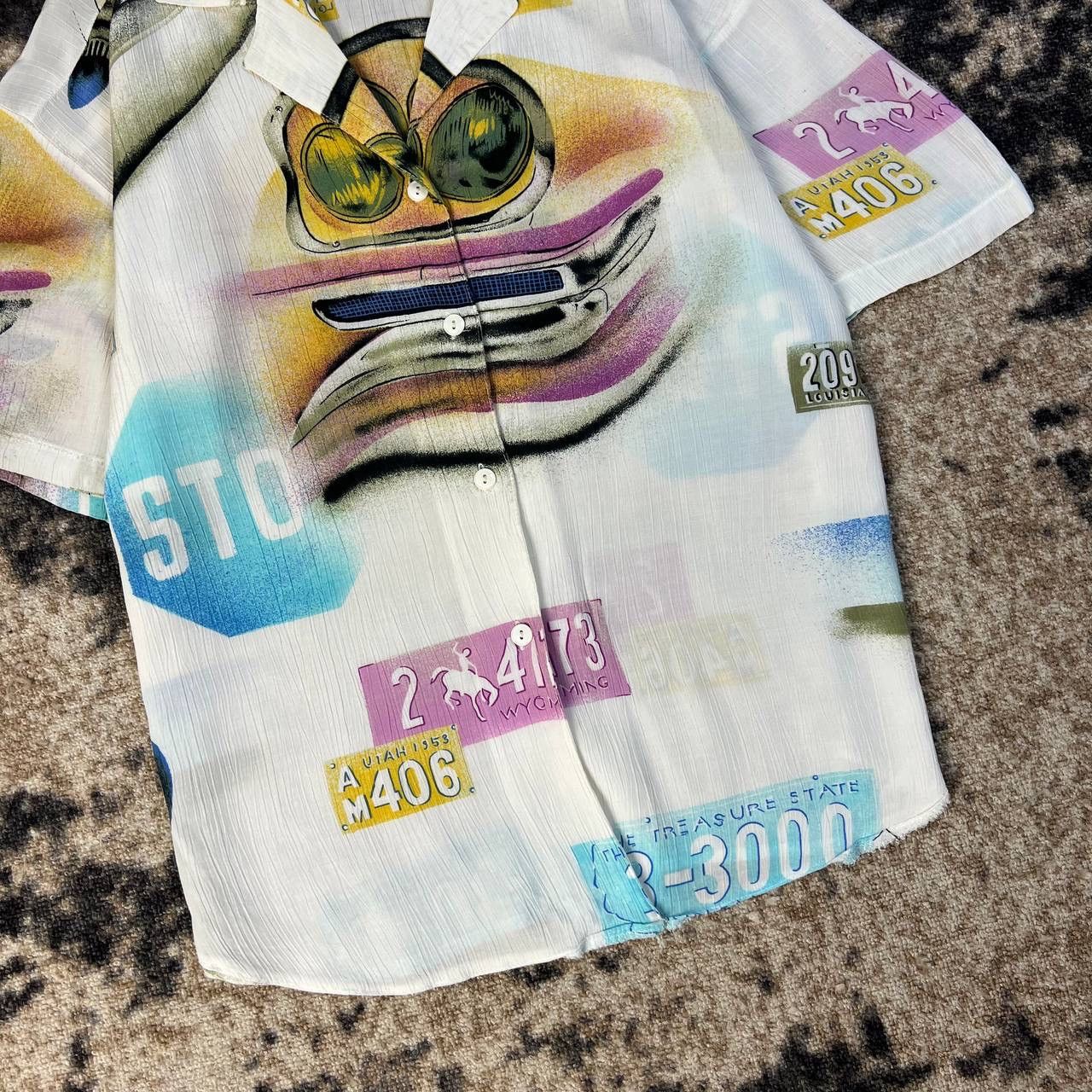 Vintage Avant Garde Y2K Hawaiian Button Up Shirt Streetwear 90s Size US M / EU 48-50 / 2 - 3 Thumbnail