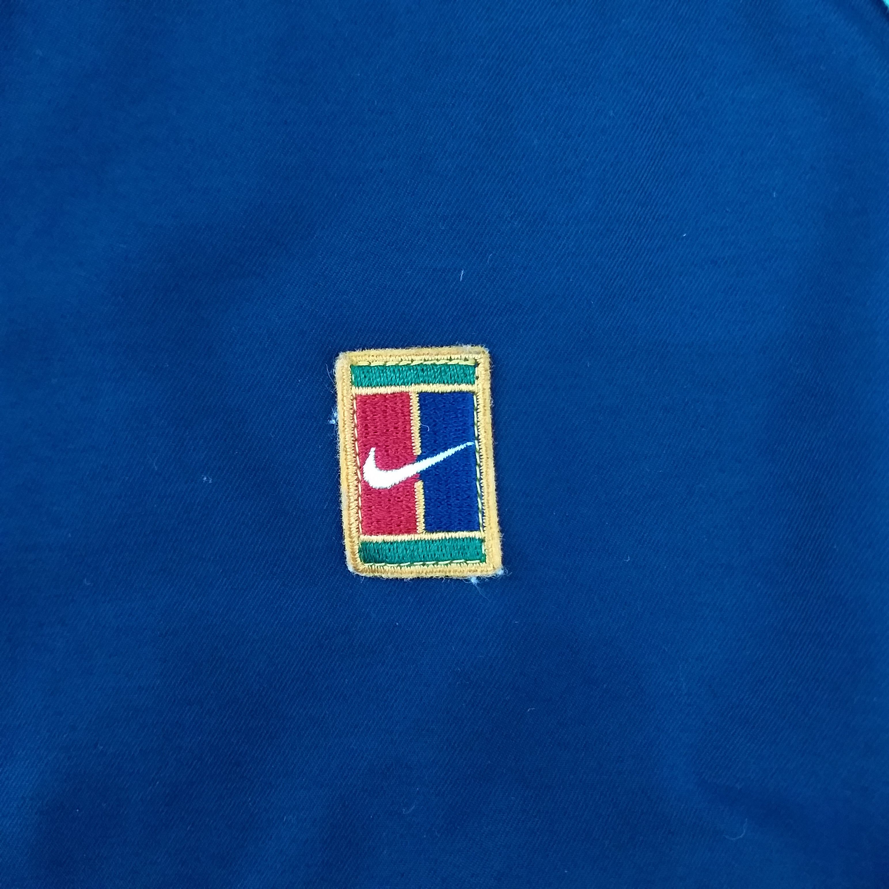 Japanese Brand Vintage Nike Court Windbreaker Jacket -J016 Size US L / EU 52-54 / 3 - 6 Thumbnail