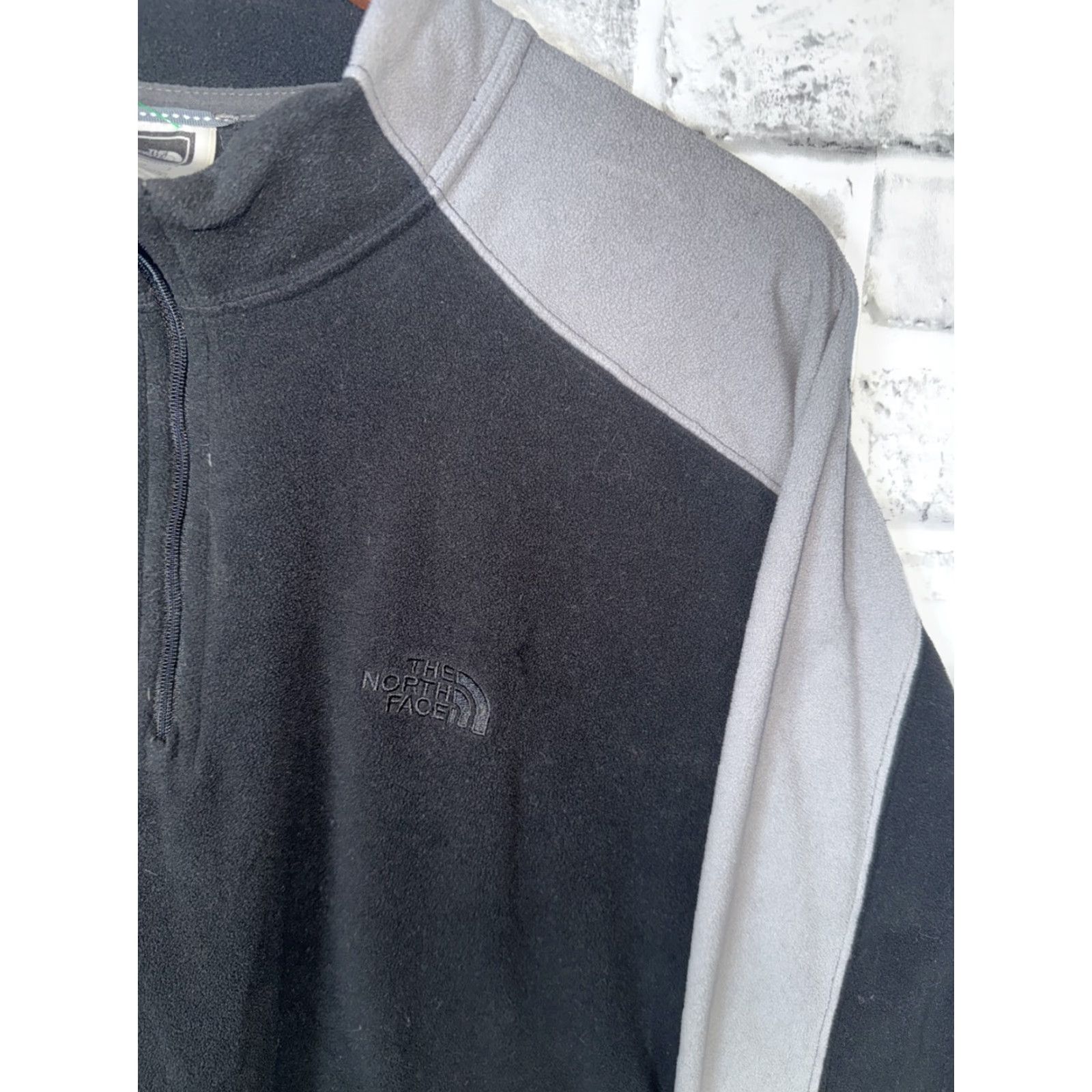 The North Face NORTH FACE TKA 100 Quarter Zip Fleece Pullover BLACK AND GRAY Mens L Size US L / EU 52-54 / 3 - 3 Thumbnail