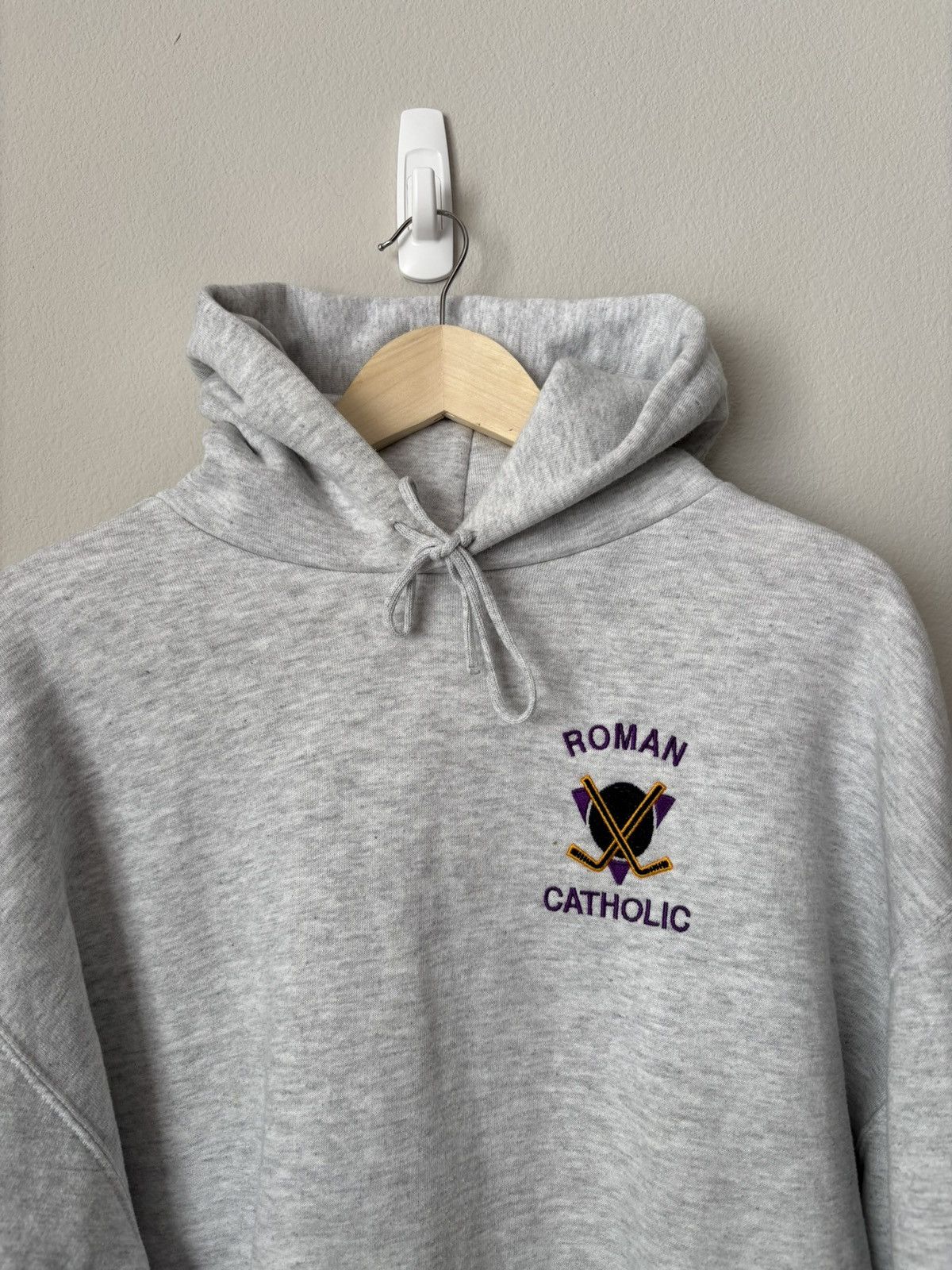 Russell Athletic 90s Russell Athletic Roman Catholic High School Hoodie Size US XL / EU 56 / 4 - 2 Thumbnail