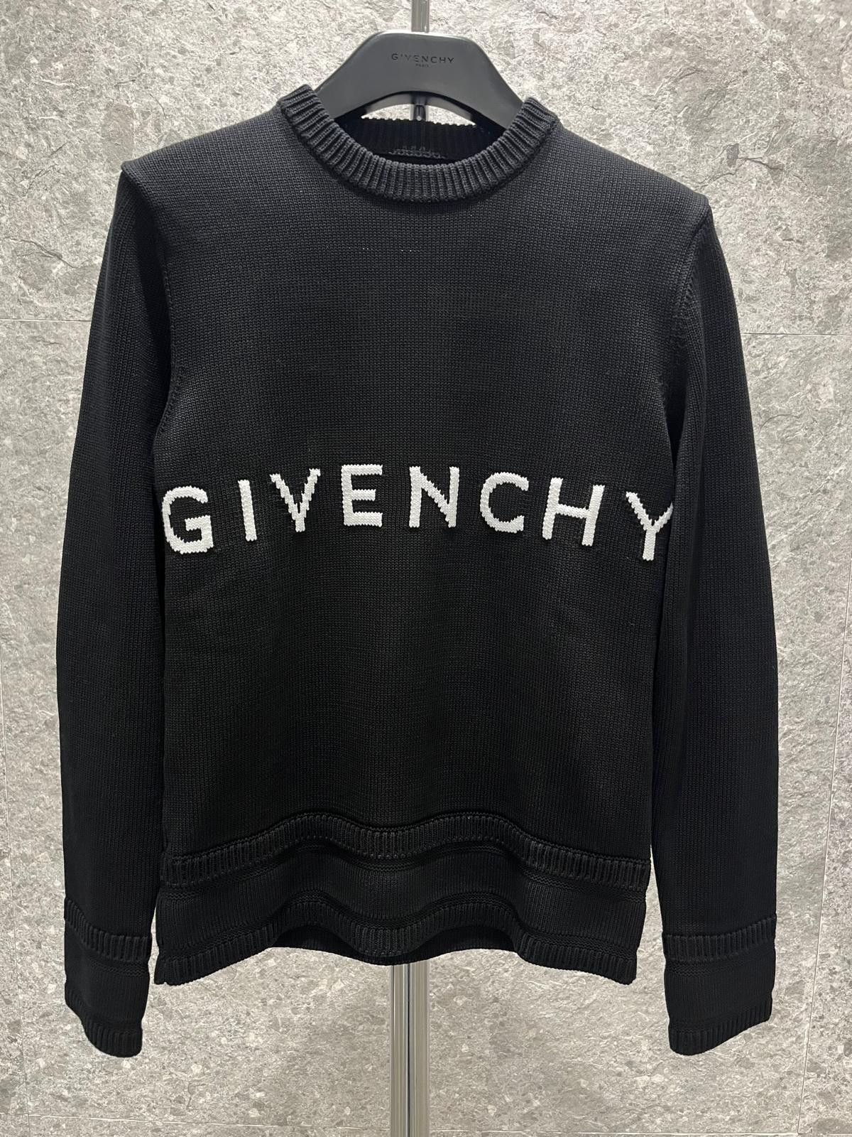 Givenchy oc11z0725 Sweater in Black Size US L / EU 52-54 / 3 - 4 Thumbnail