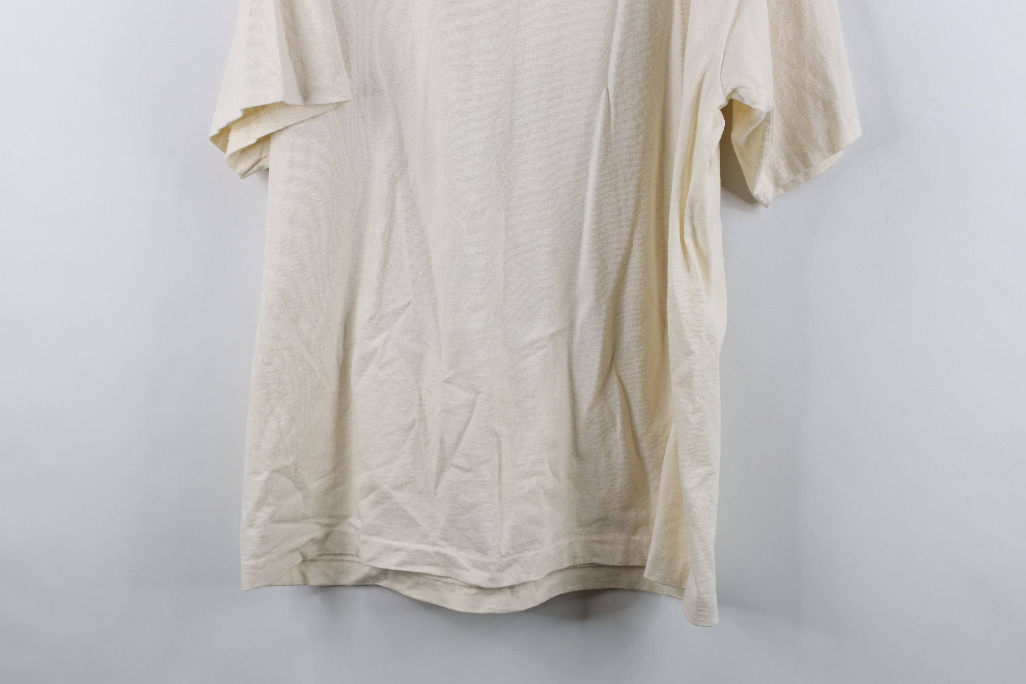 Vintage Vintage 90s Streetwear Species Panda Bear T-Shirt USA Size US XXL / EU 58 / 5 - 15 Thumbnail