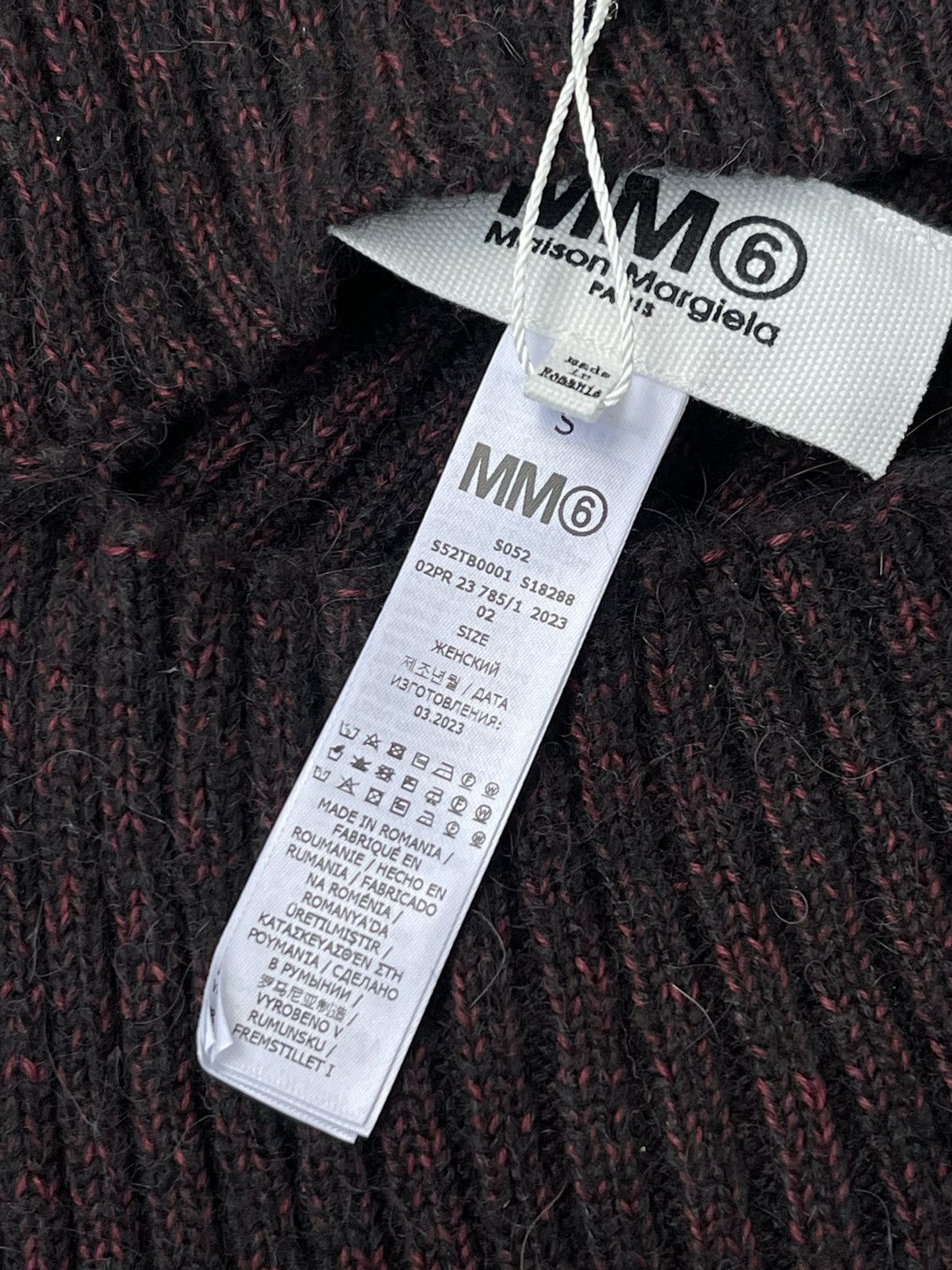 Maison Margiela !DS! AW23 Maison Margiela Exposed Seam Rolling Balaclava Size ONE SIZE - 17 Thumbnail