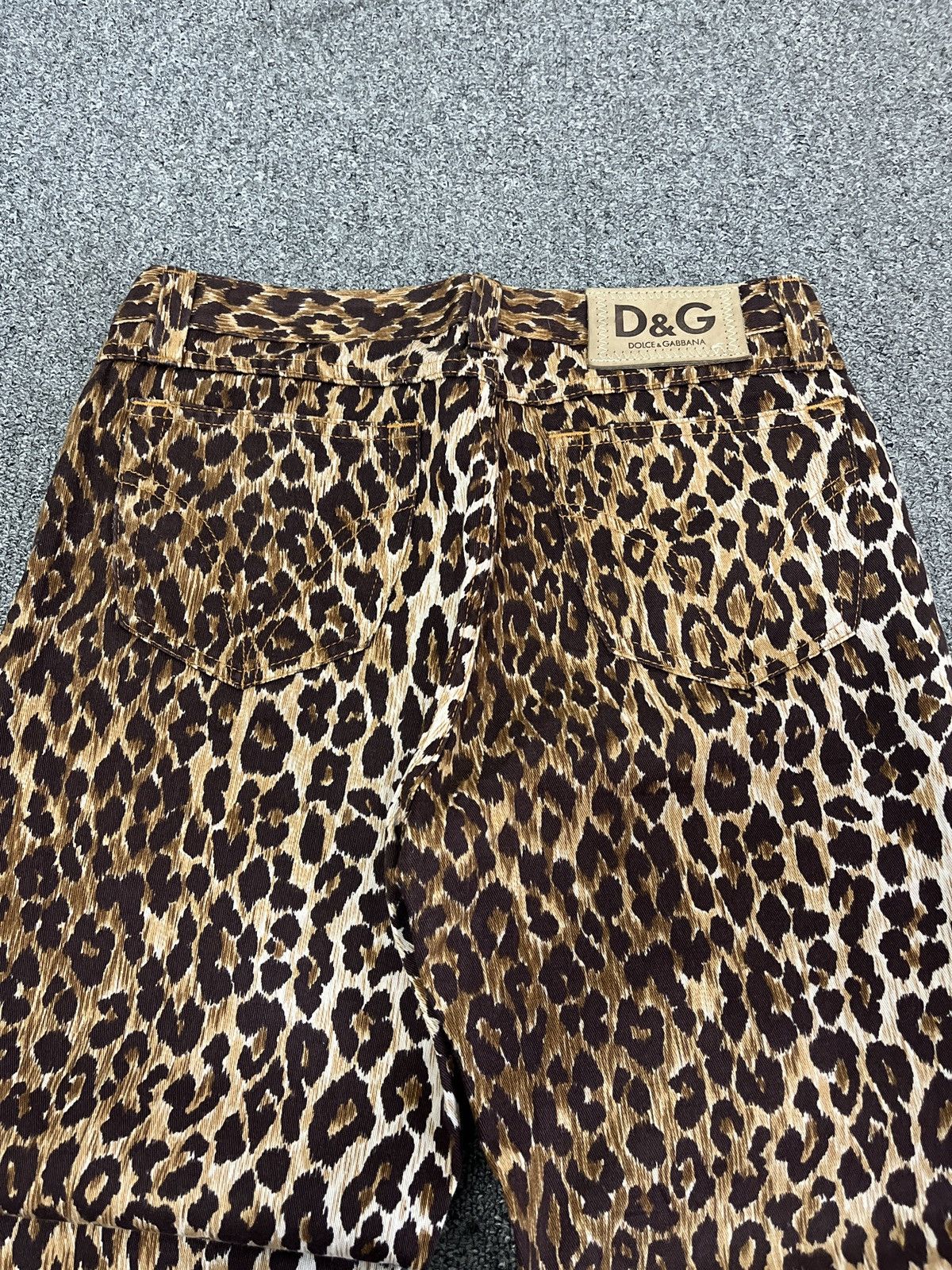 Dolce & Gabbana Rare🔥 Dolce & Gabbana Leopard Printed Pants Size US 29 - 10 Thumbnail