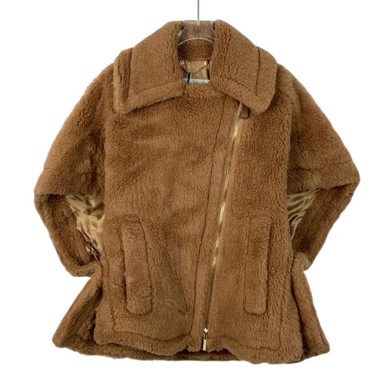 Max Mara Max Mara Camel Teddy Cropped Cape Coat with Lapel and Diag Size S / US 4 / IT 40 - 1 Thumbnail