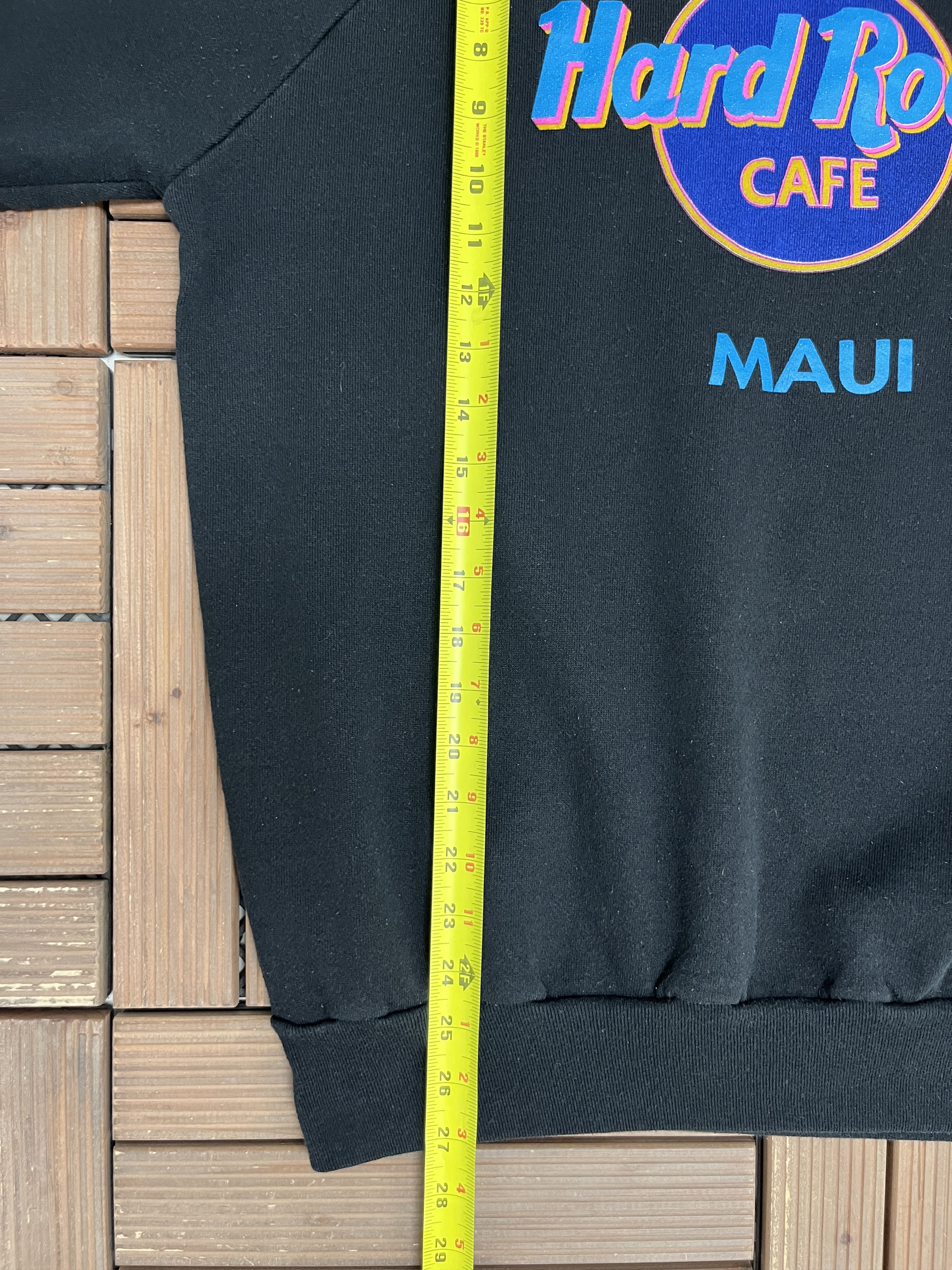 Vintage Hard Rock Cafe Maui Vintage Crewneck Sweater Size US XL / EU 56 / 4 - 8 Thumbnail