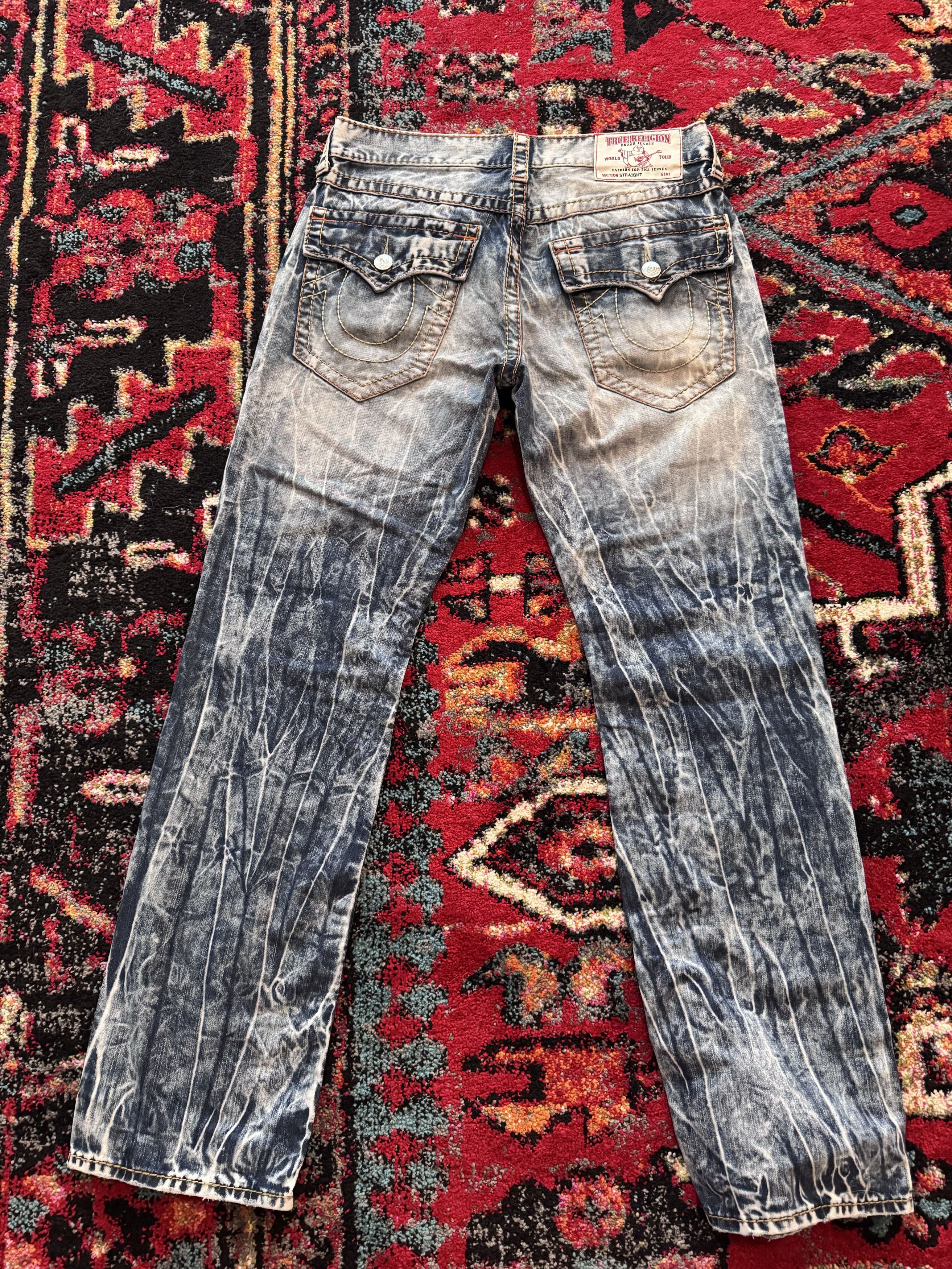 True Religion True Religion (World Tour) Long Straight Blue Denim Jeans Size US 32 / EU 48 - 2 Thumbnail