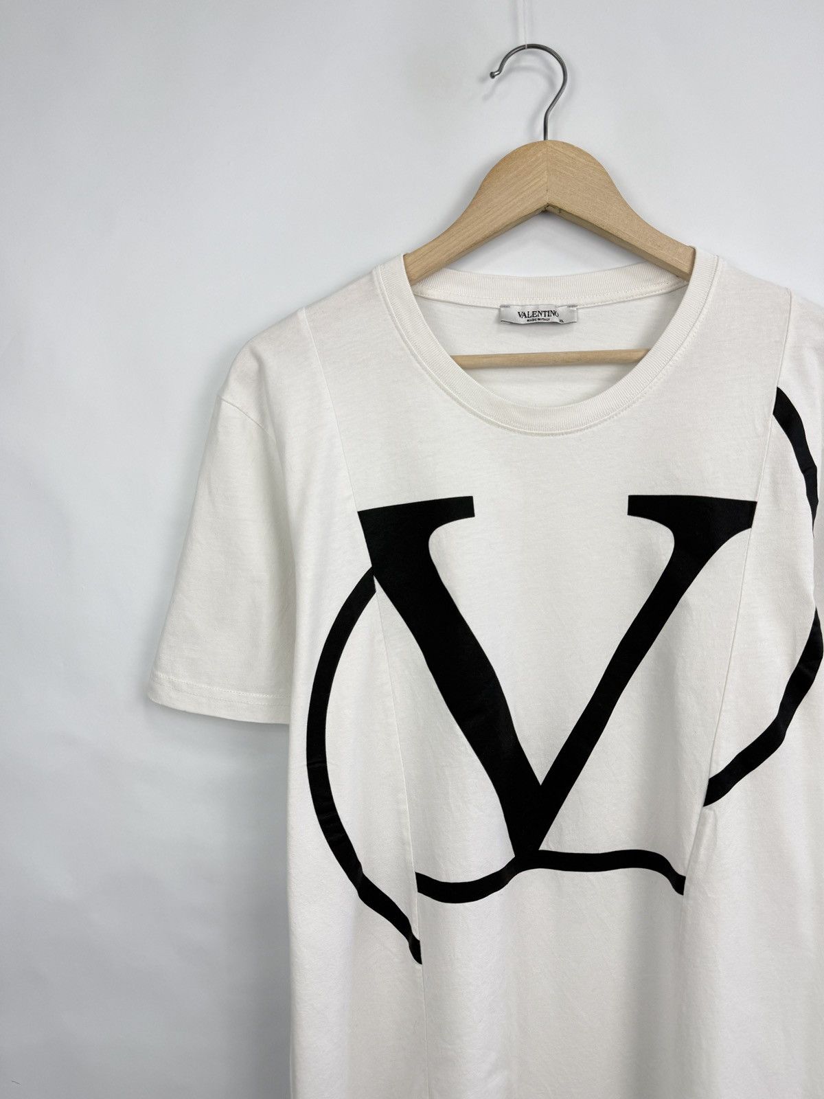 Valentino 🇮🇹 Valentino Luxury T-Shirt Made in Italy Rare Size US XL / EU 56 / 4 - 3 Thumbnail