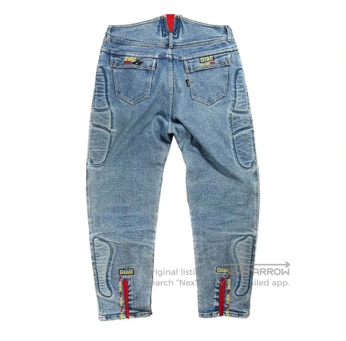 Kanye West Jil Sander Men's Casual Shorts in Dark Blue. Size US M / EU 48-50 / 2 - 3 Thumbnail