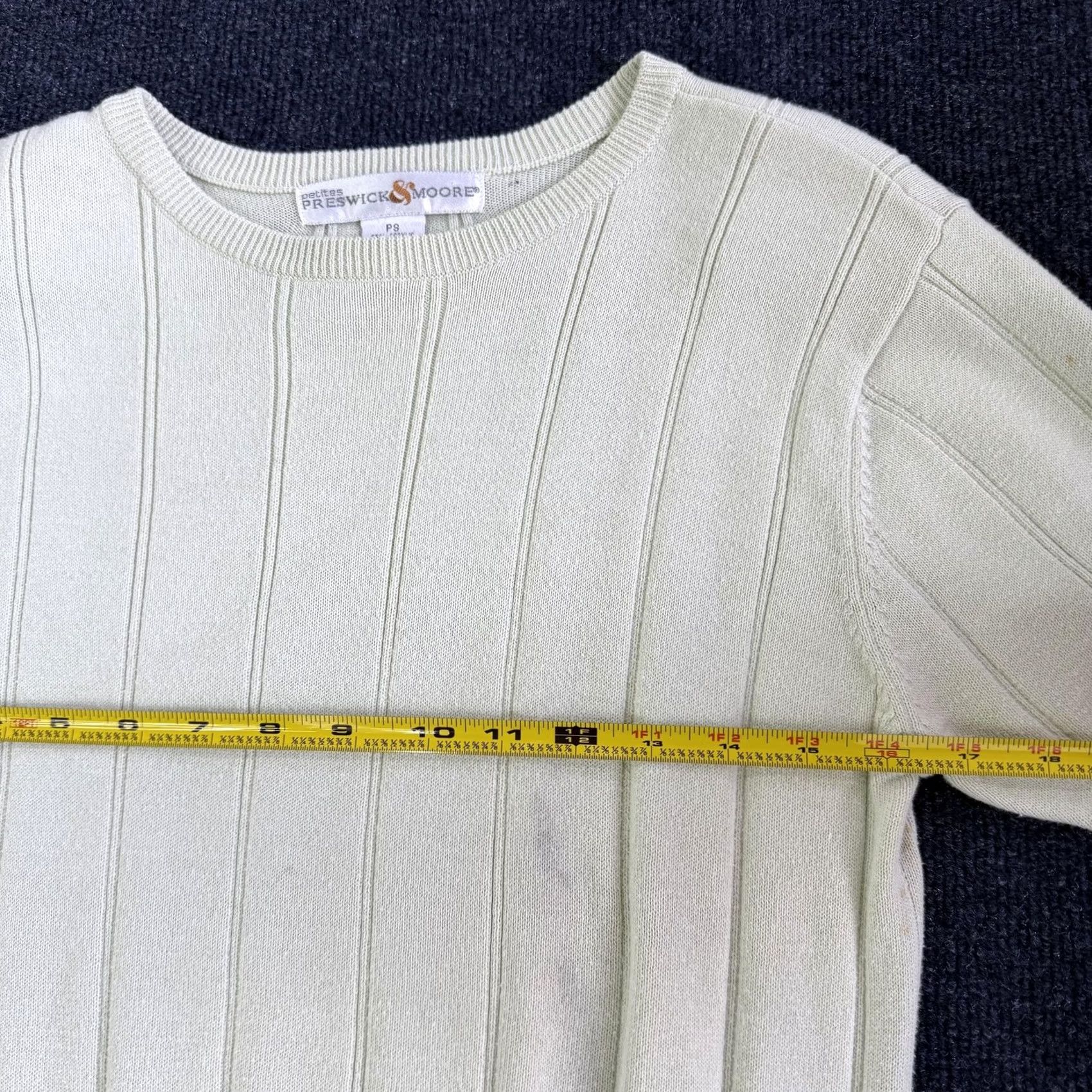 Vintage VINTAGE Preswick & Moore Sweater Womens Petite Small PS Green Crew Neck Tight-Knit Pullover Knit Short Sleeve Casual Womens Size S / US 4 / IT 40 - 6 Thumbnail