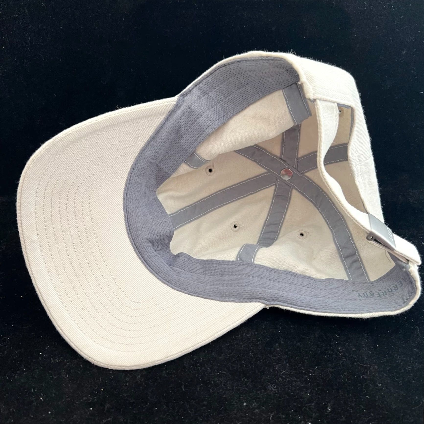 Adidas Adidas Womens Golf Hat White Poplin Adjustable White Cap Mens? Wait. Size ONE SIZE - 4 Thumbnail