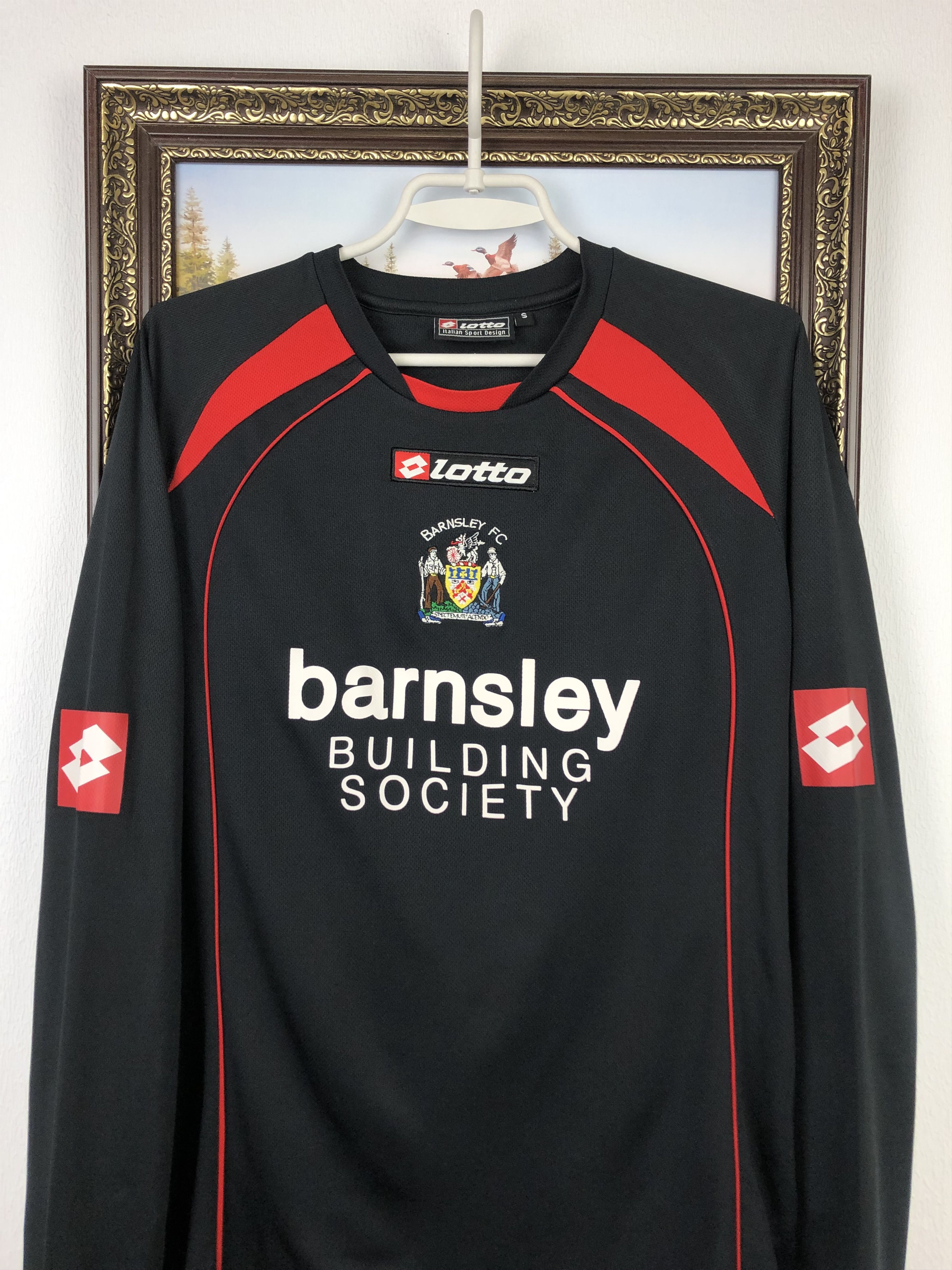 Vintage Barnsley Away football shirt 2008 Soccer Long Sleeve Jersey Size US S / EU 44-46 / 1 - 2 Thumbnail