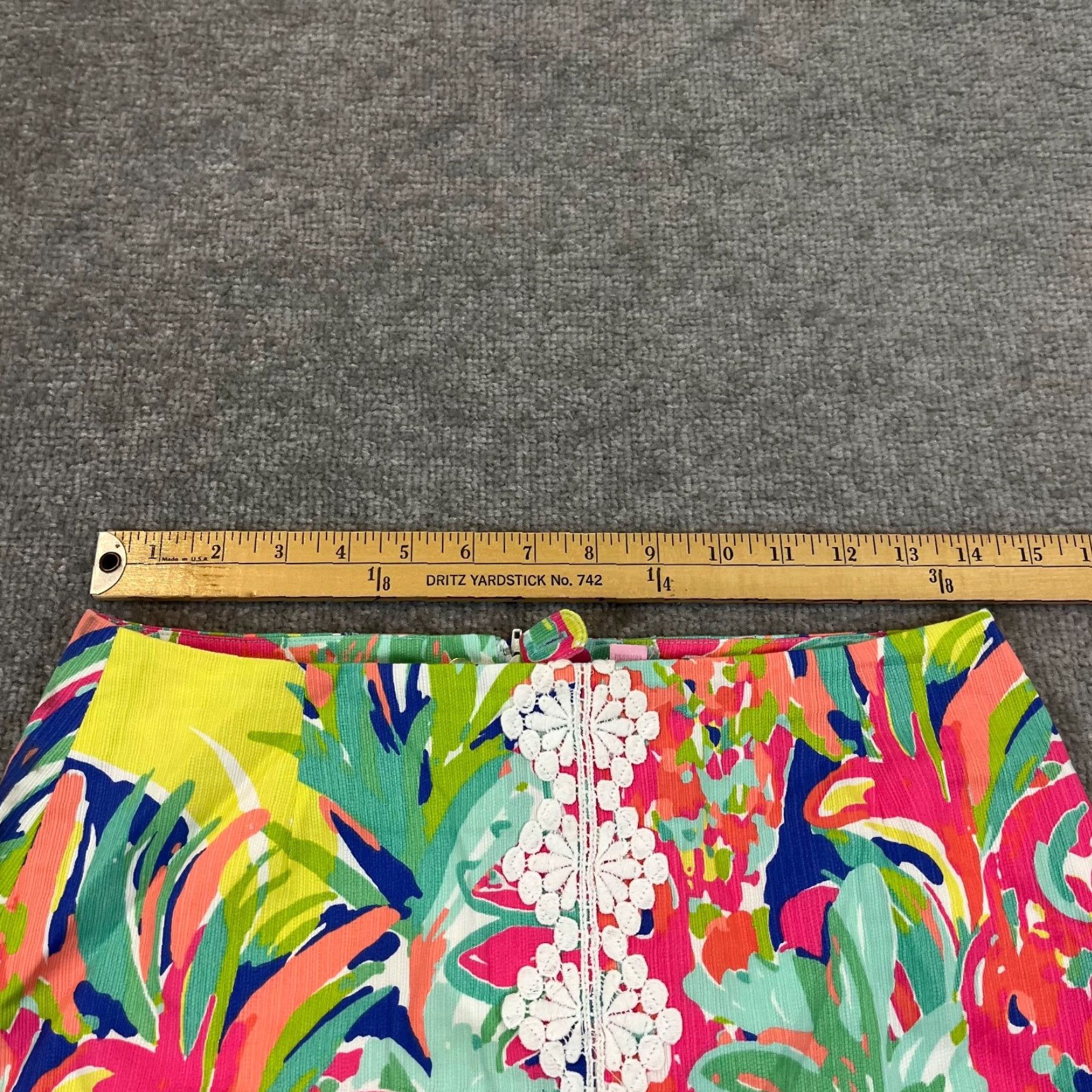 Lilly Pulitzer Lilly Pulitzer Skirt Women Size 0 Floral 15" Banana Print Preppy Beach Rhea Casa Size 36" / US 14 / IT 50 - 5 Thumbnail