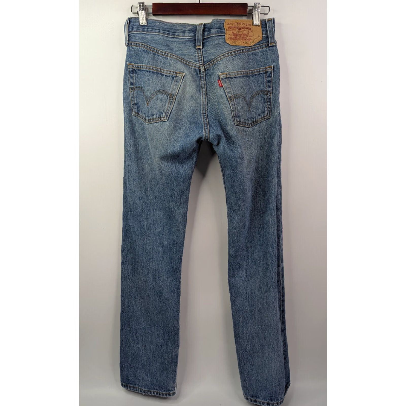 Levi's VINTAGE Levis Jeans 501 Straight Levi's 501 Series Mens 29X32 Button Fly Medium Wash Denim 100% Cotton Blue Regular Inseam 32 Size US 29 - 5 Thumbnail