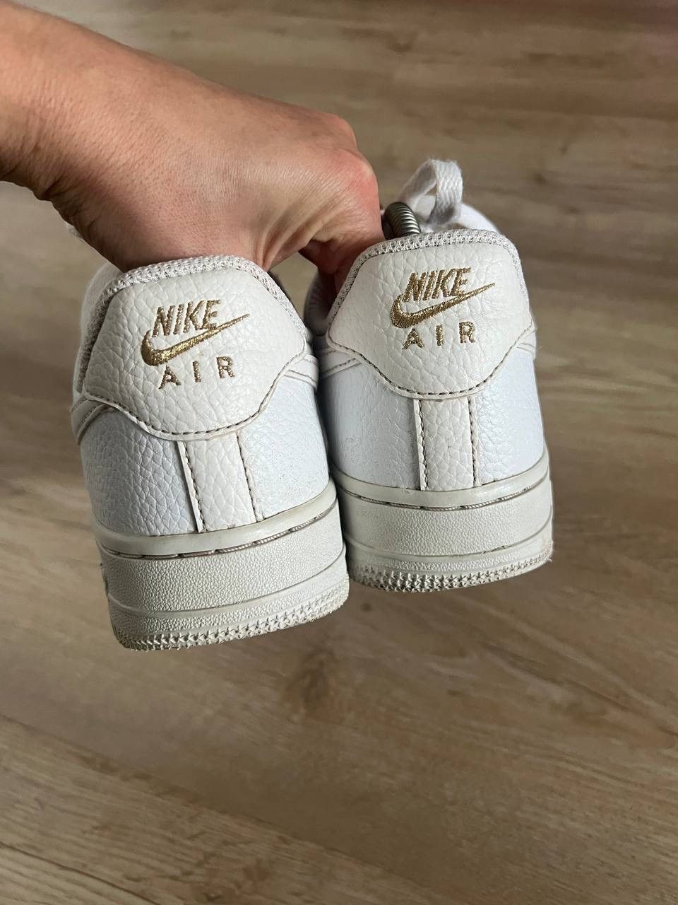 Nike Air Force 1 Wmns 07 Ess White women's sneakers
