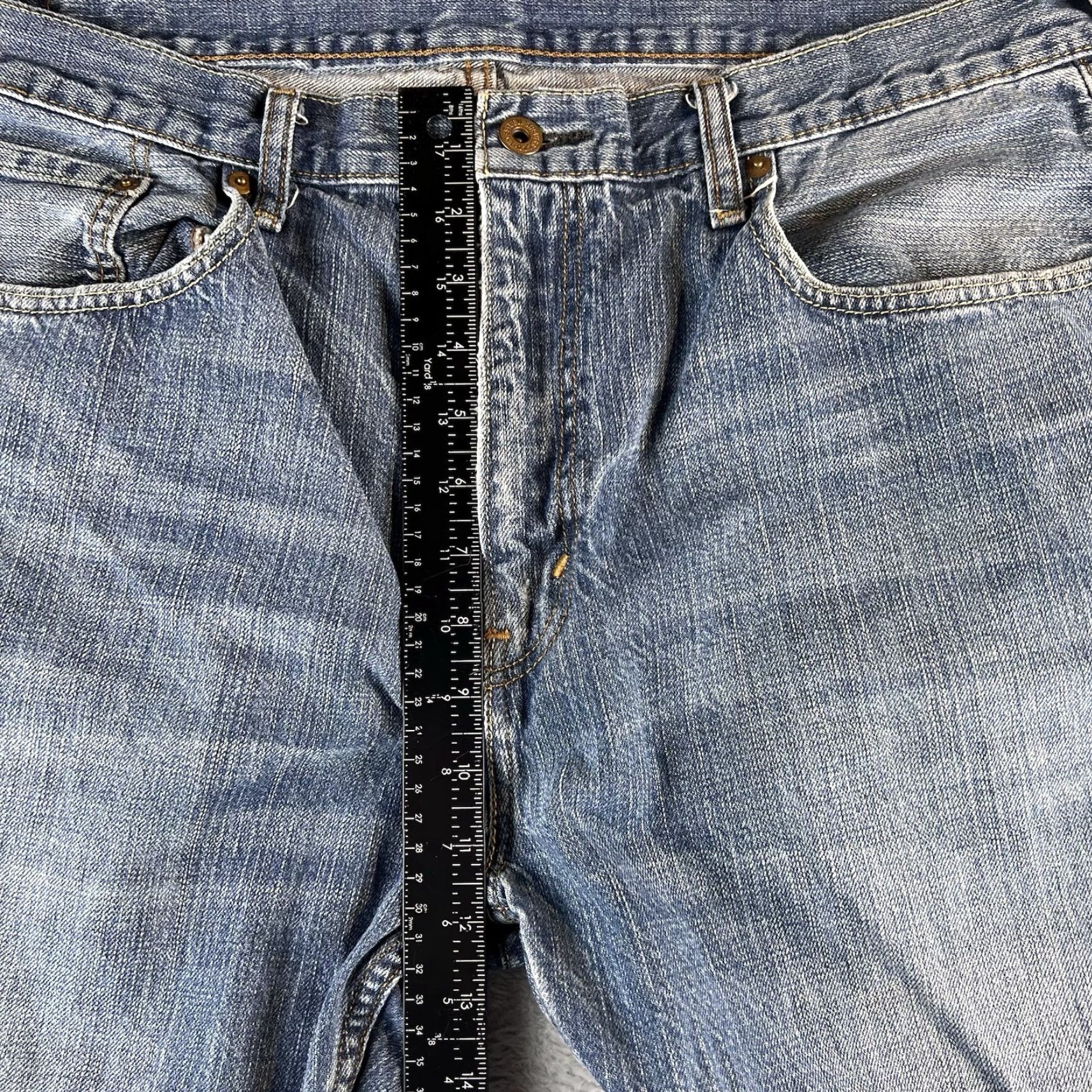 Levi's Levi's 569 Jeans Mens 38x30 Blue Denim Relaxed Straight Work Casual Belt Loops 5-Pocket Typography: Levi's 569 500 Series USA Classic Size US 38 / EU 54 - 7 Thumbnail