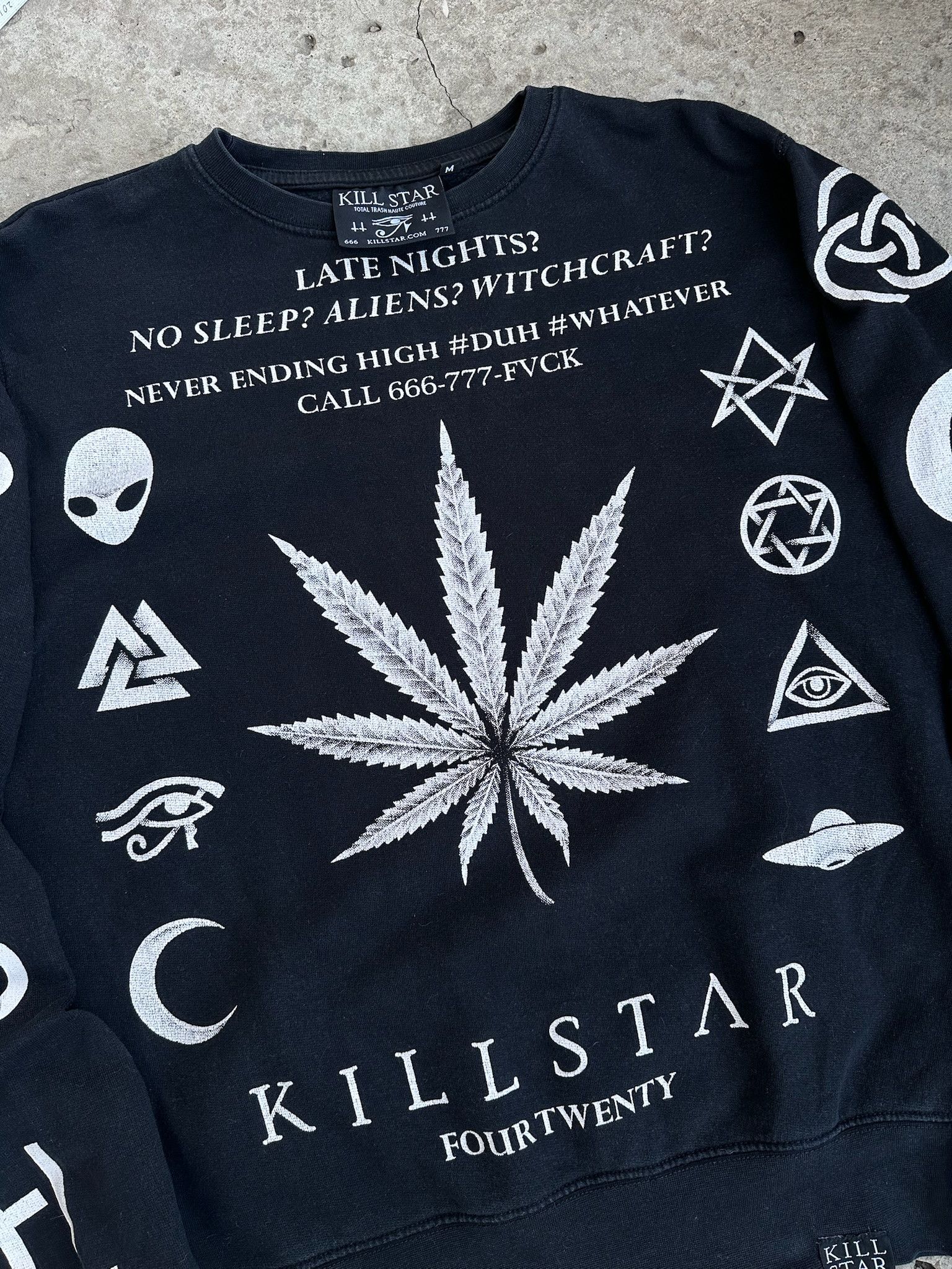 Killstar Killstar 666 alien weed overprinted sweatshirt marijuana Size US M / EU 48-50 / 2 - 5 Thumbnail